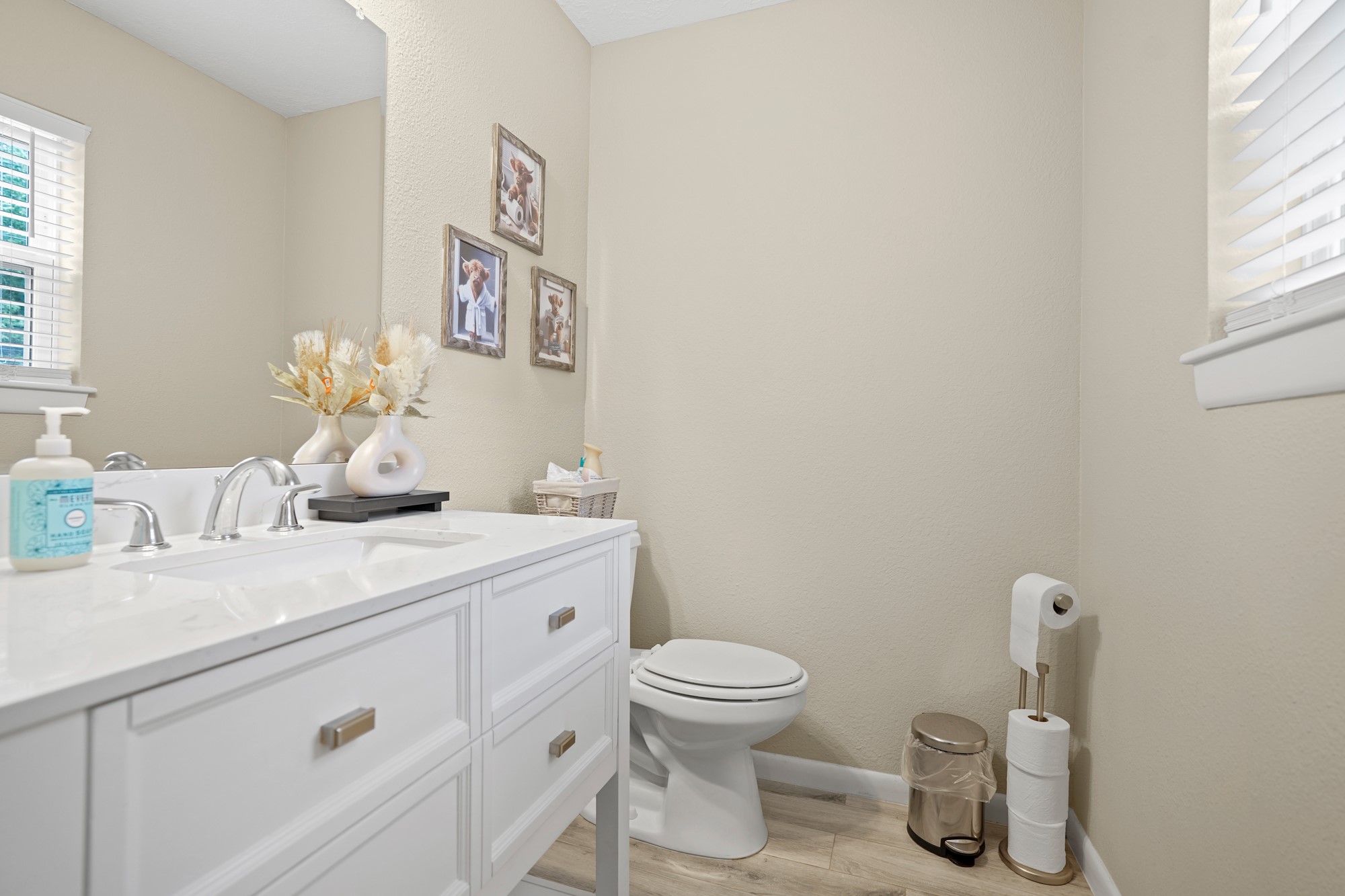 207 Granberry Street Property Photo 8