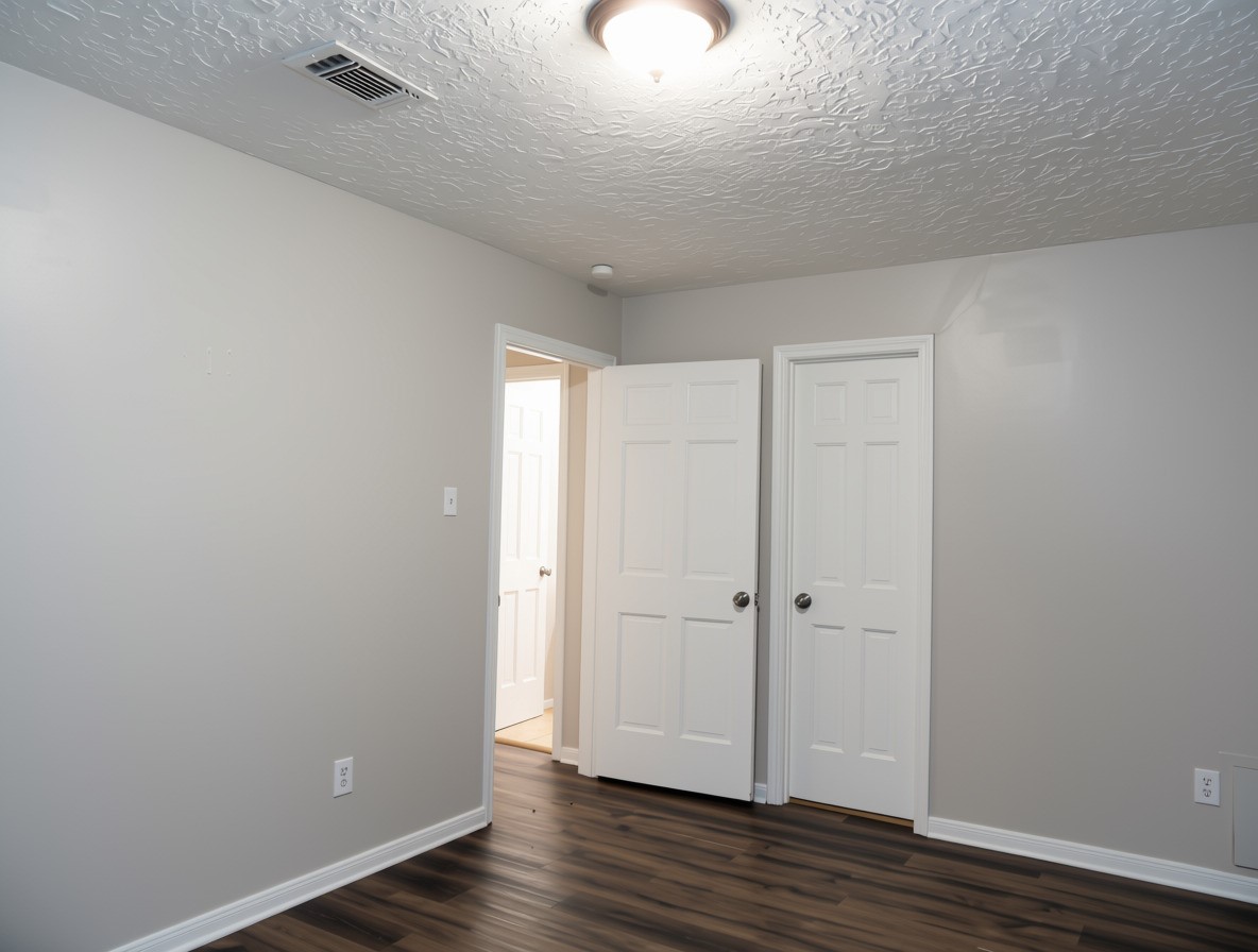 2118 Waterfall Drive Property Photo 18