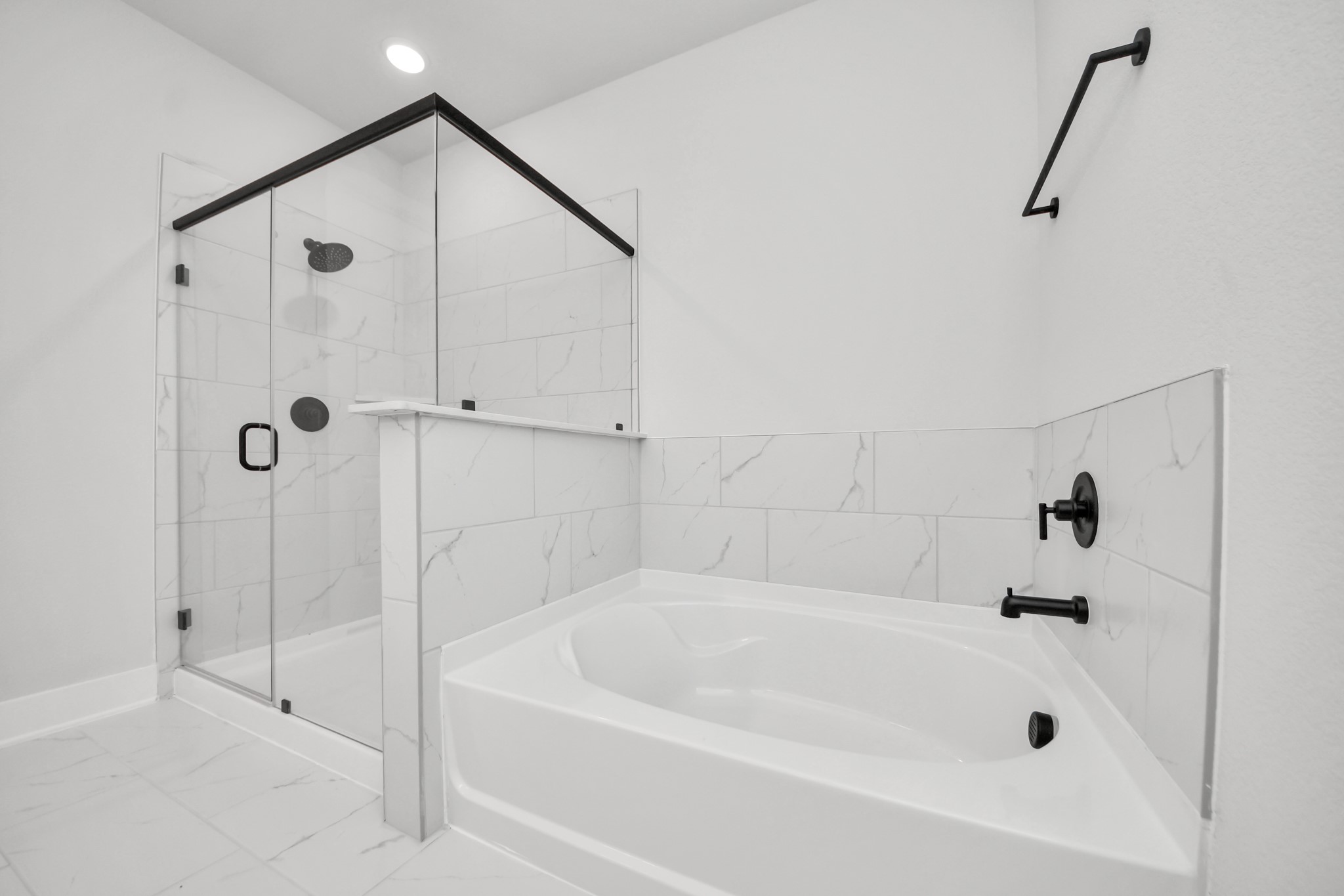 1915 Tioga View Drive Property Photo 30
