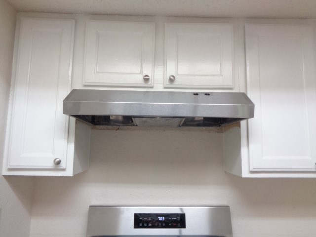 5644 Birchmont Drive C Property Photo 6