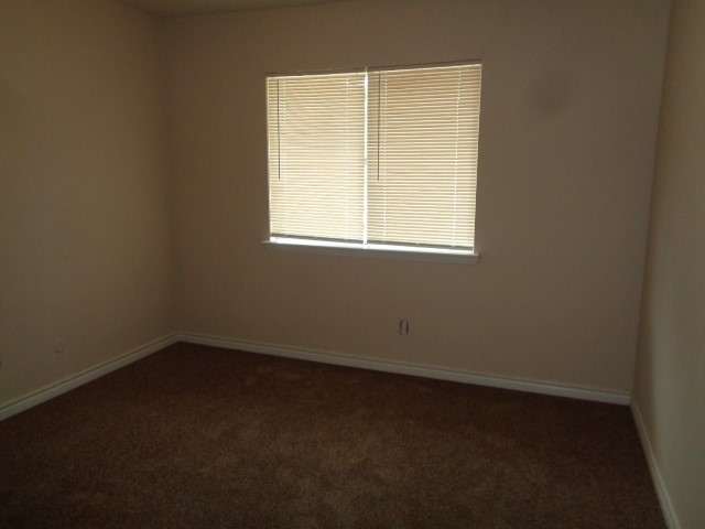 5644 Birchmont Drive C Property Photo 13