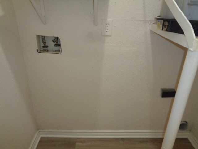 5644 Birchmont Drive C Property Photo 18