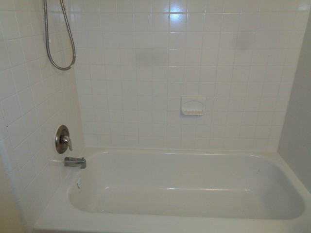 5644 Birchmont Drive C Property Photo 19