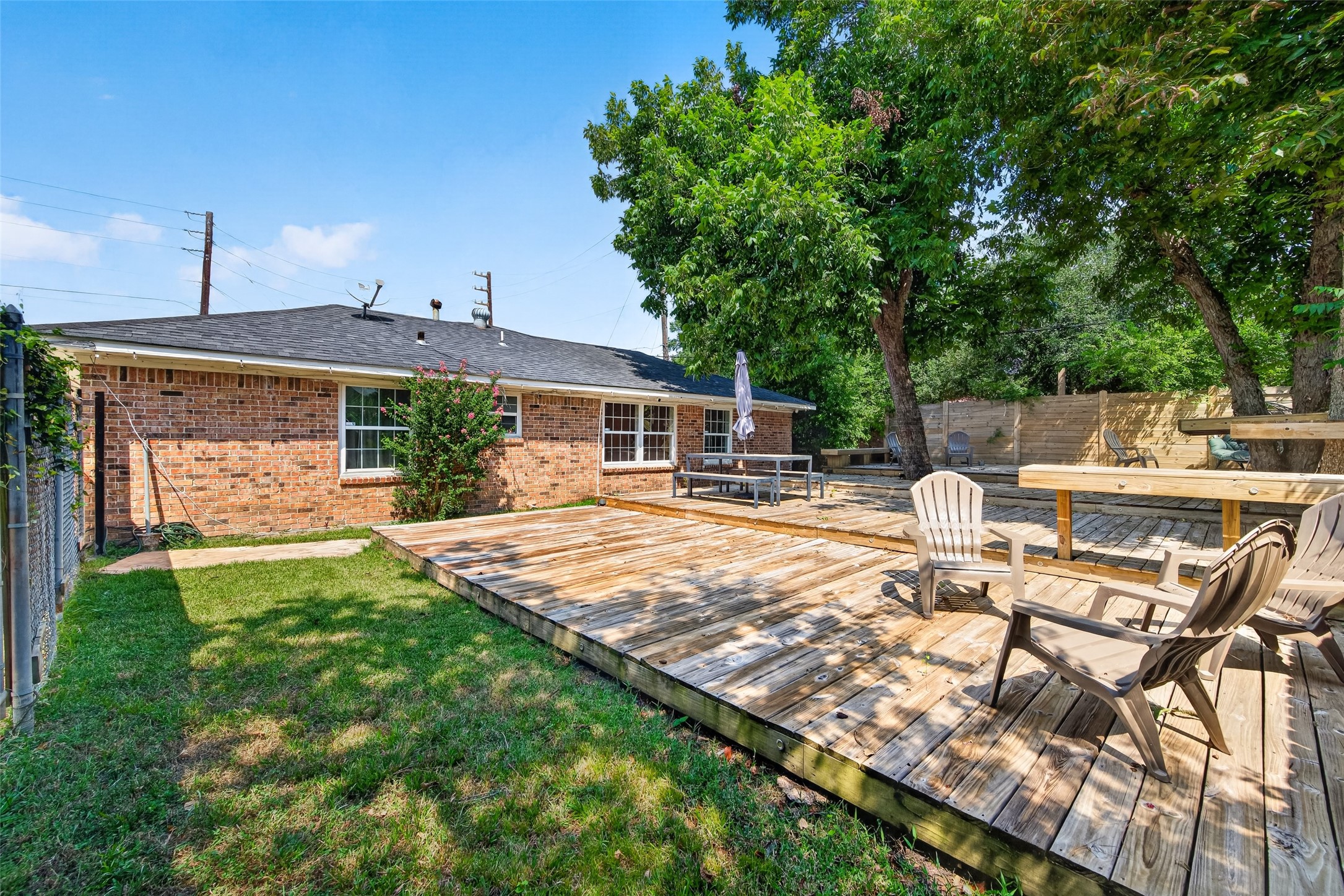6605 Winton Street Property Photo 42