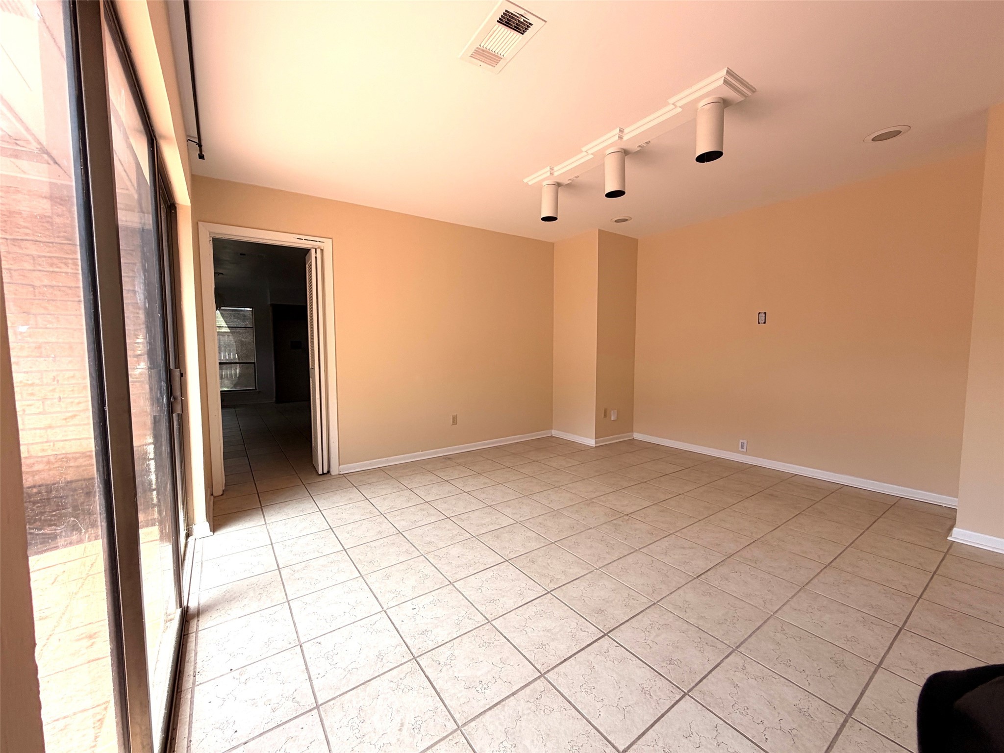 7718 Moondance Lane Property Photo 8