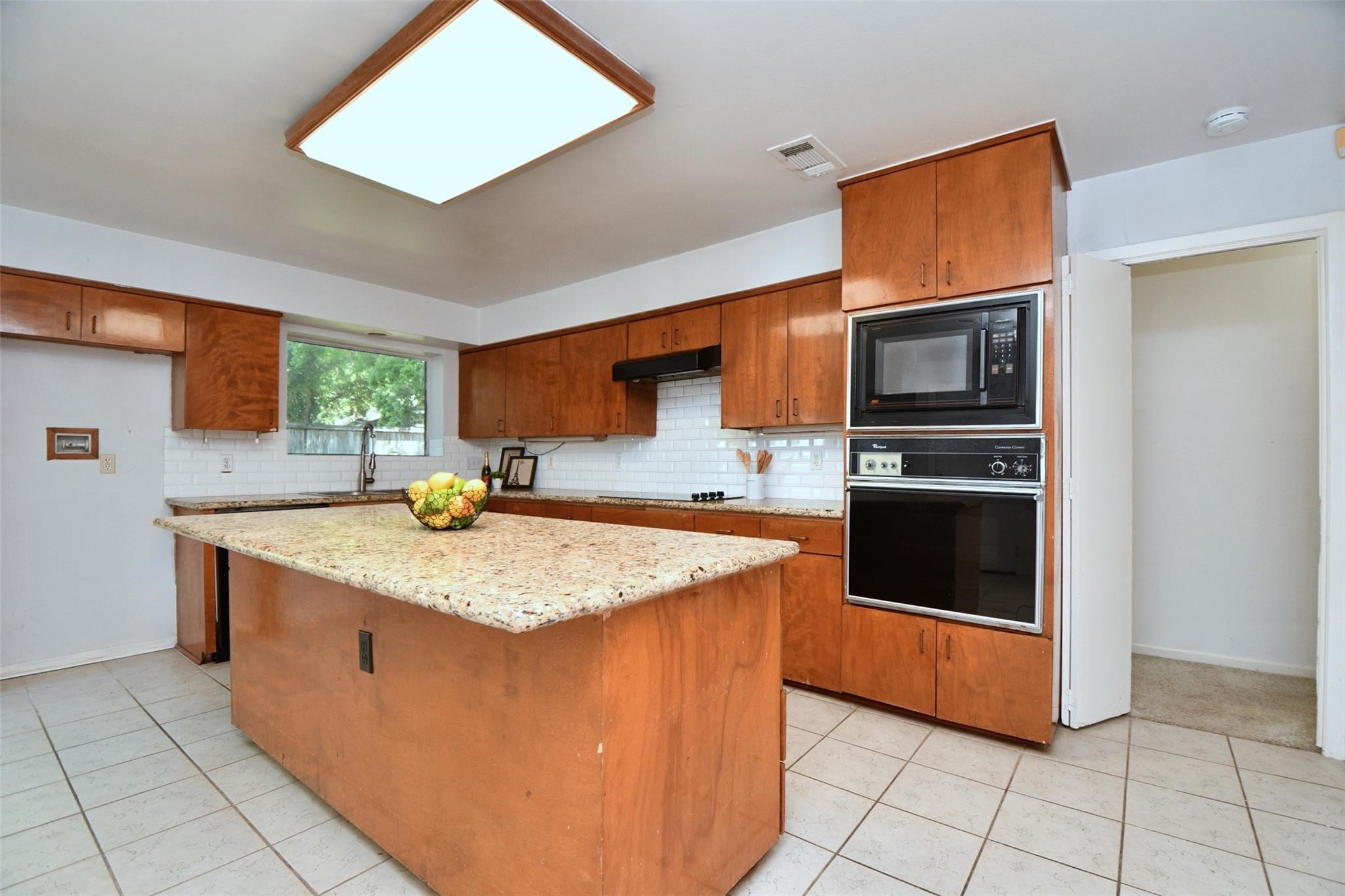 7718 Moondance Lane Property Photo 9