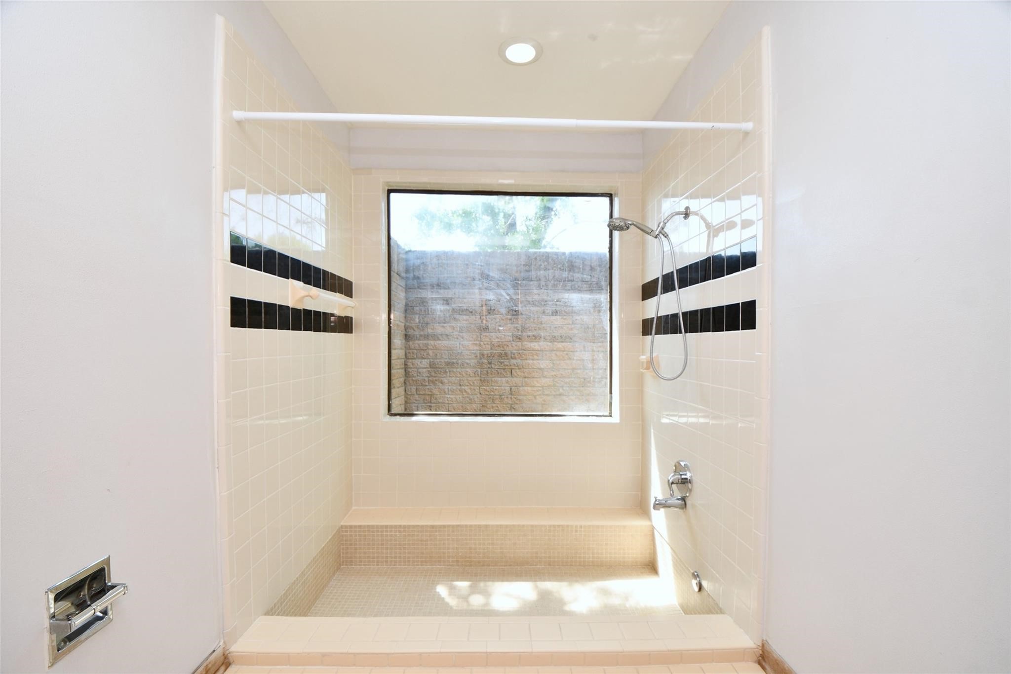 7718 Moondance Lane Property Photo 17