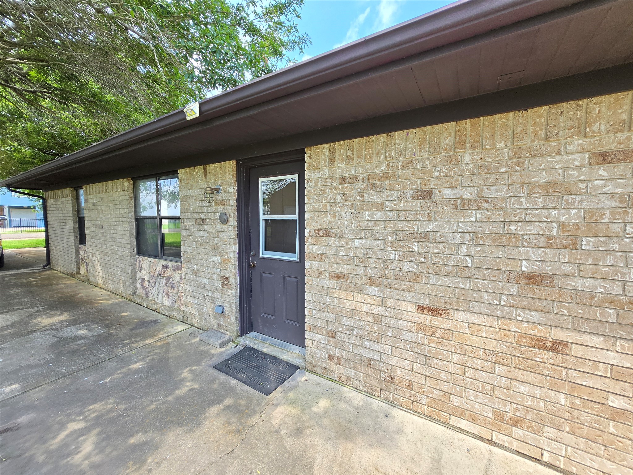1495 W Bayshore Drive Property Photo 10