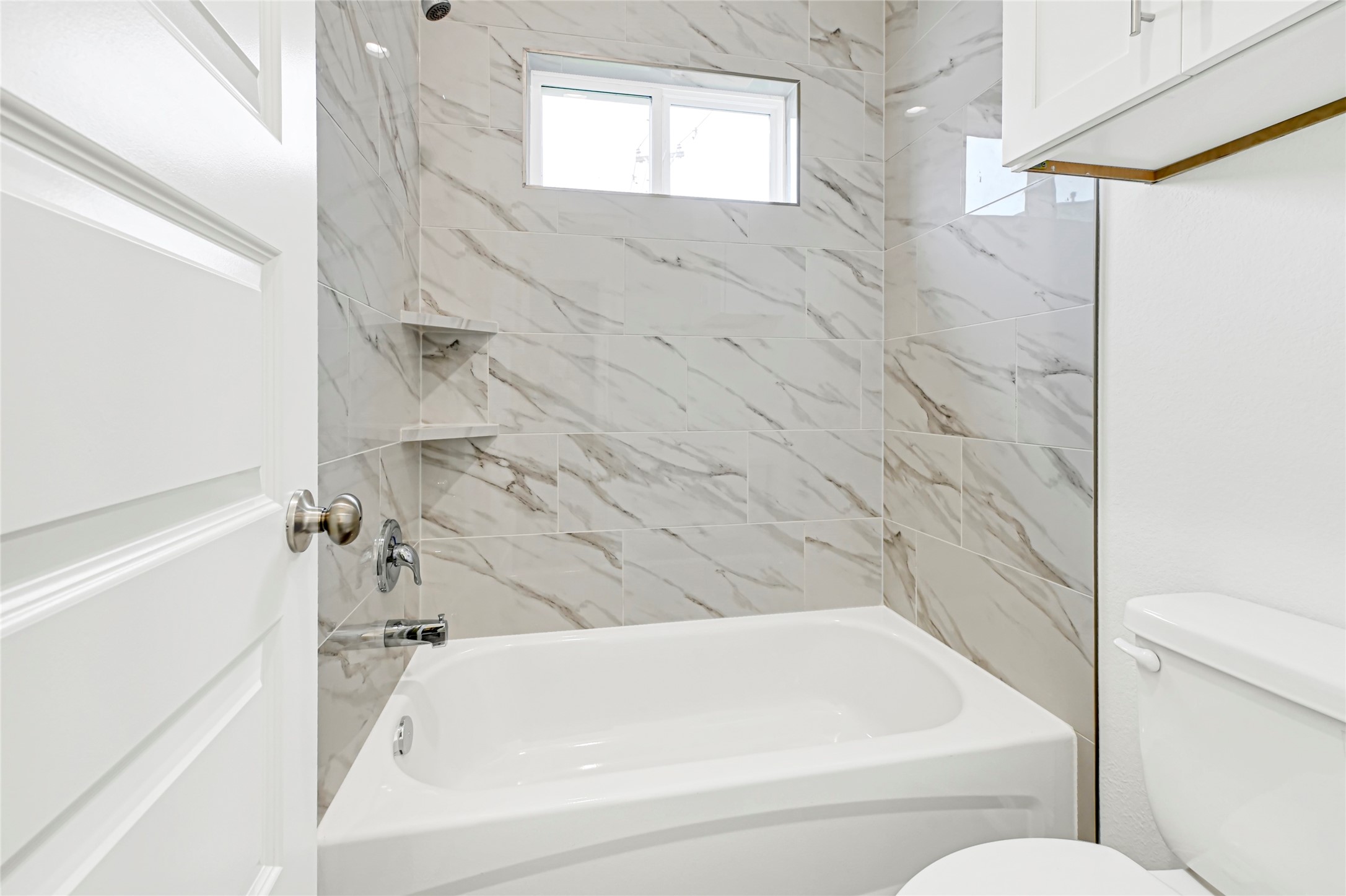 5003 Yesenia Palm Street Property Photo 16