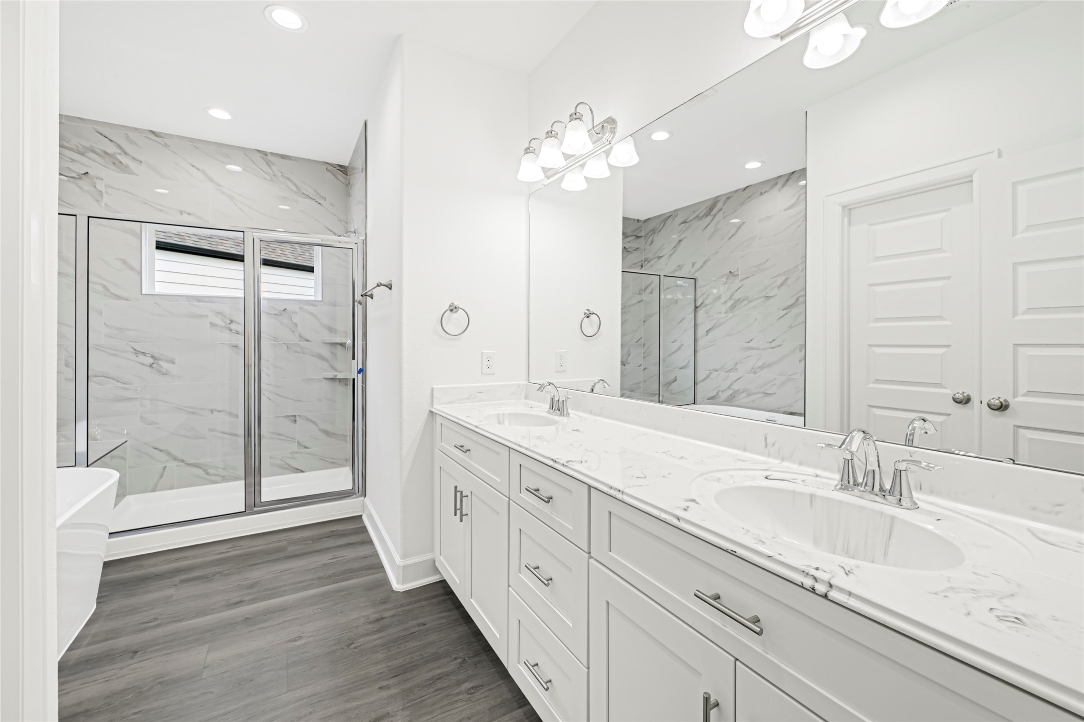 5003 Yesenia Palm Street Property Photo 19