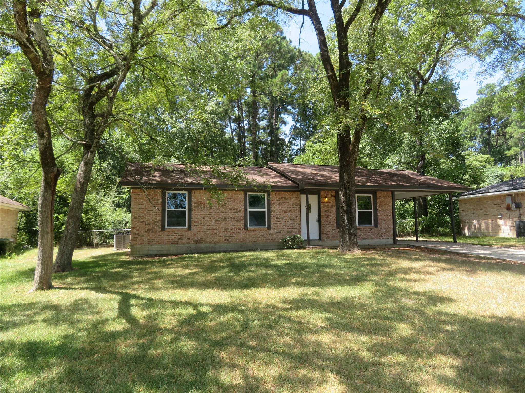 109 Laurie Lane Property Photo 4