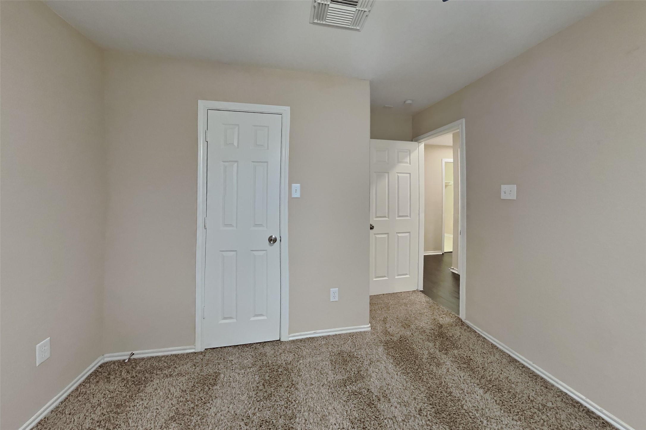 6407 Bennington Spgs Drive Property Photo 12