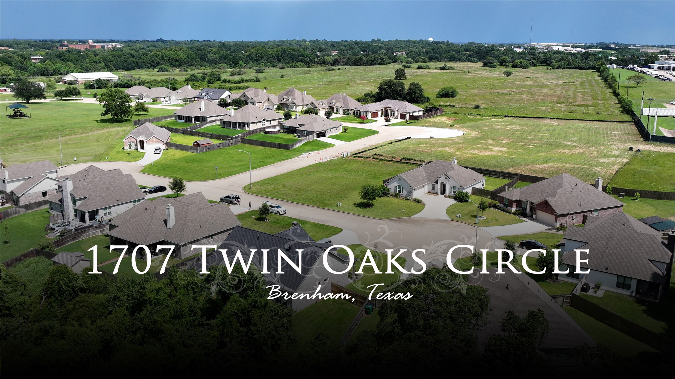 1707 Twin Oaks Circle, Brenham, TX 77833 | MLS#: 60142448 | Brenham Real  Estate