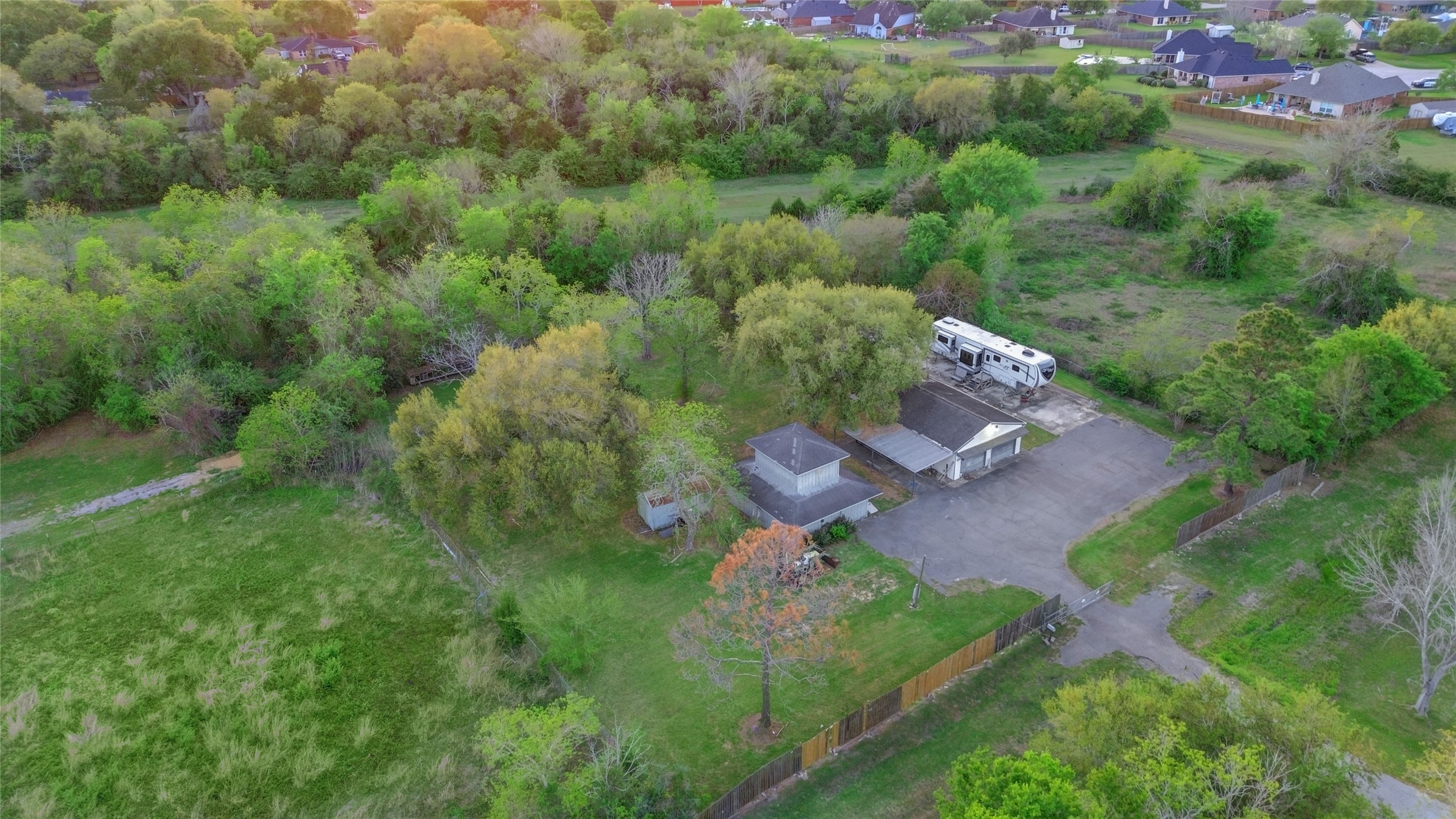 300 Mustang Road Property Photo 12