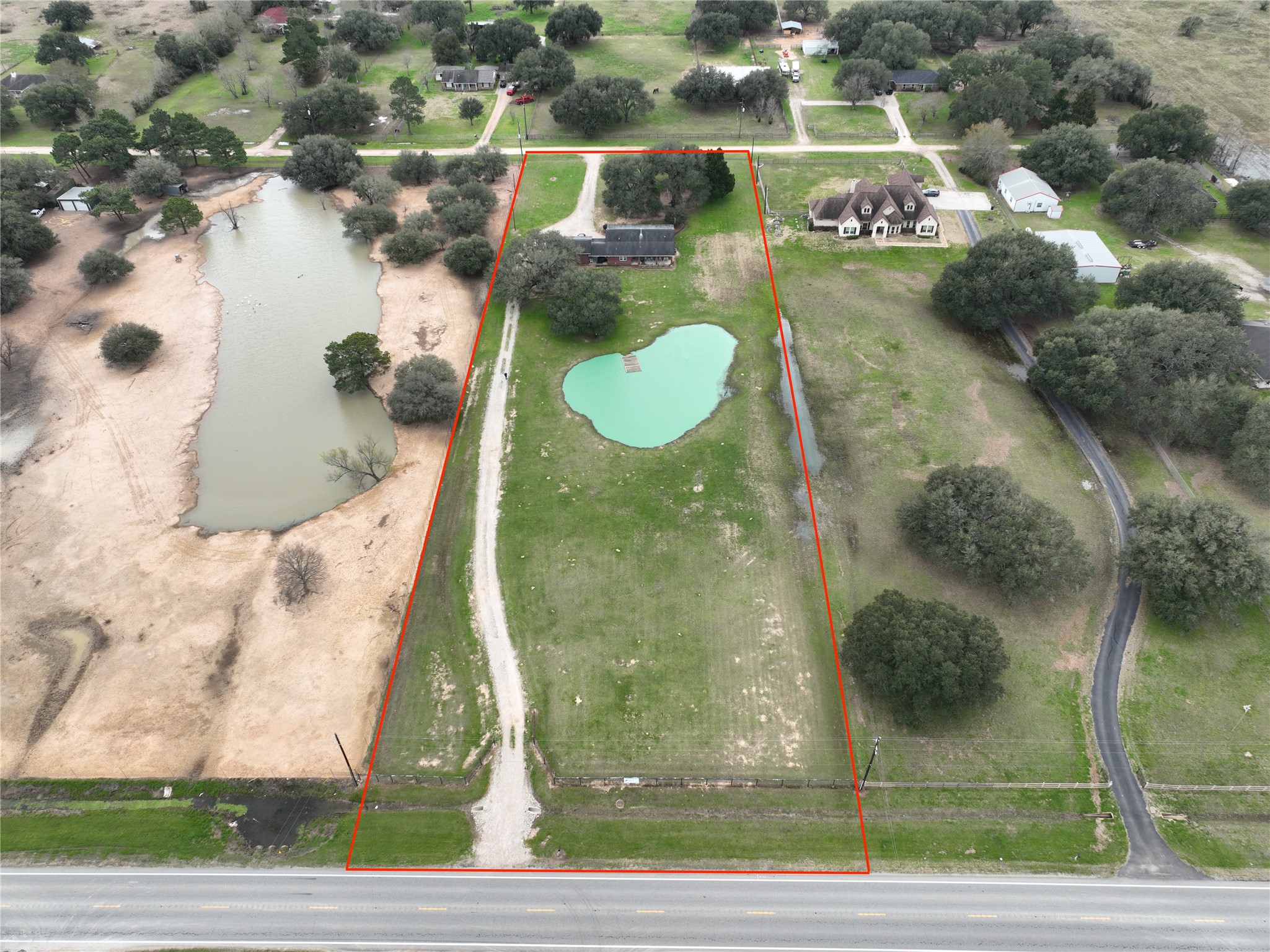 28302 Piney Corners Property Photo 2