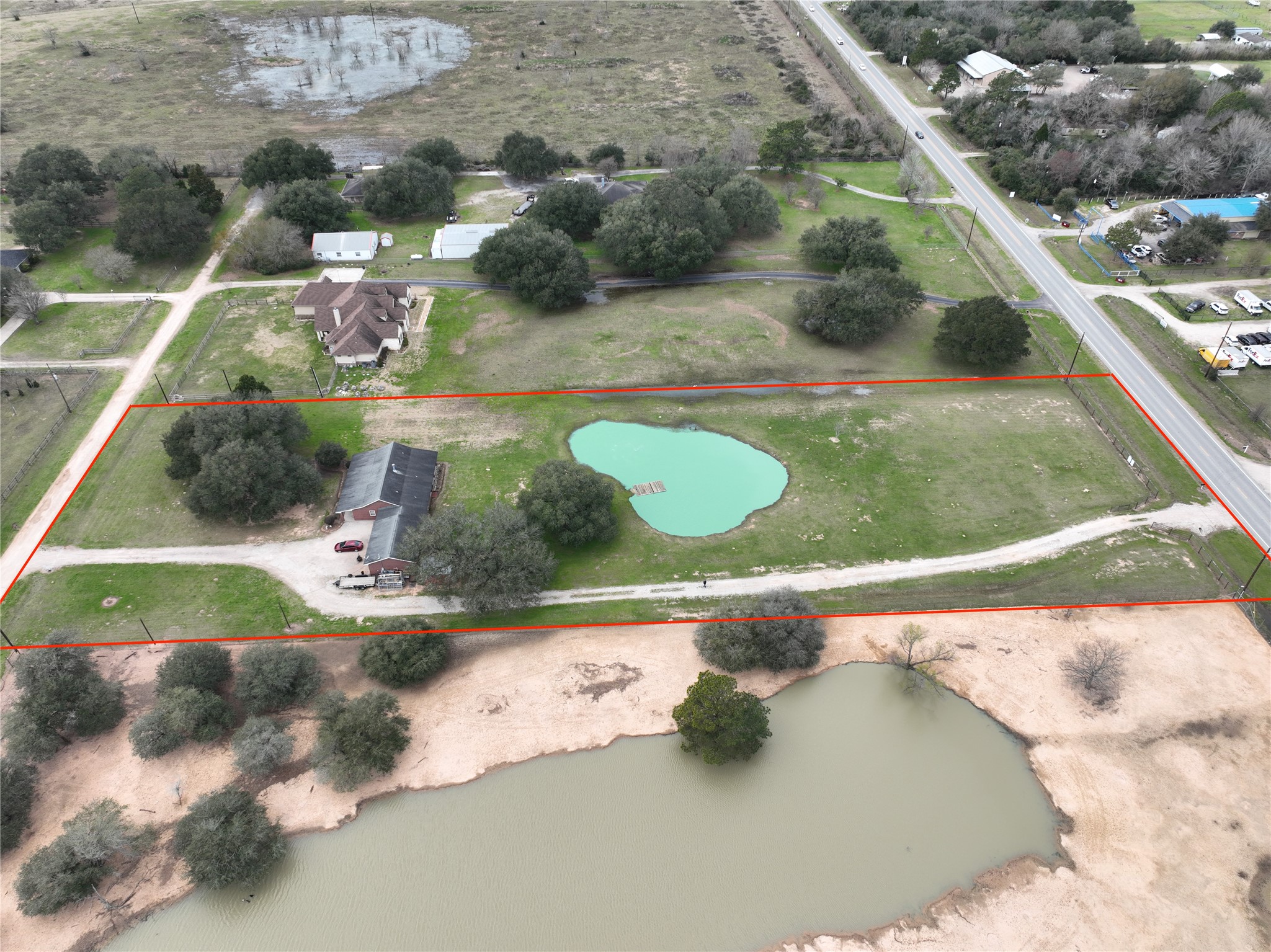 28302 Piney Corners Property Photo 3