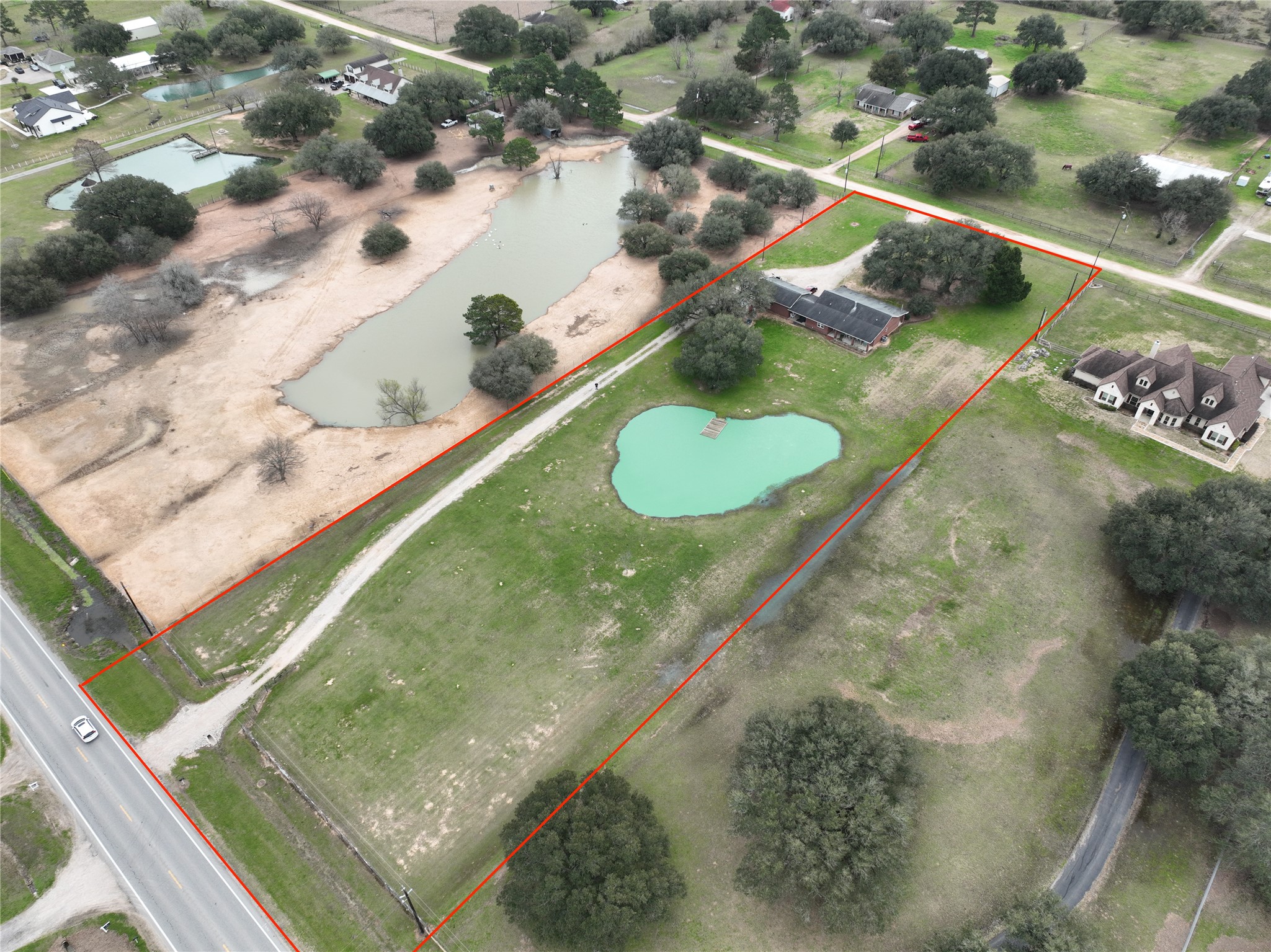 28302 Piney Corners Property Photo 4