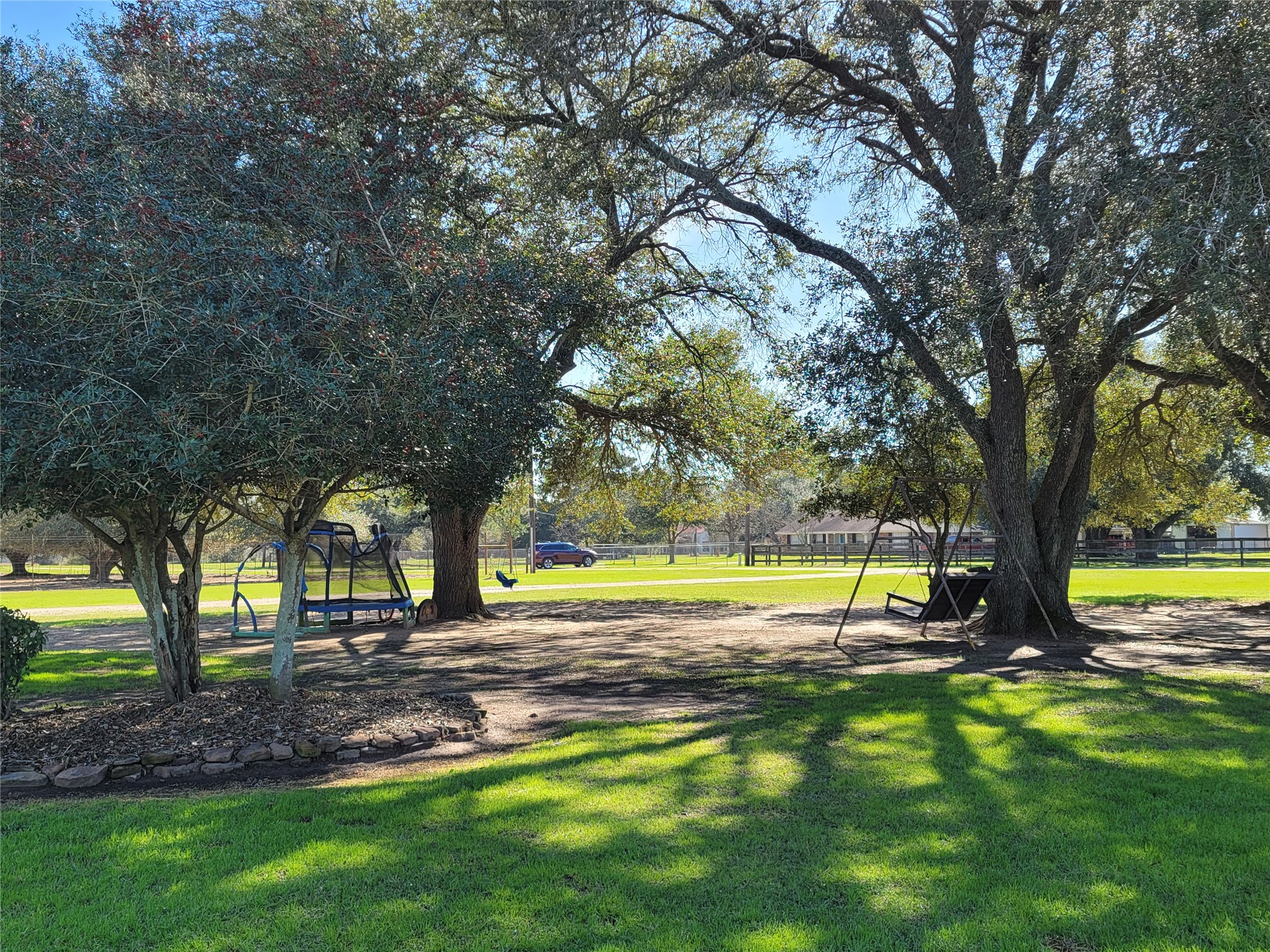 28302 Piney Corners Property Photo 22