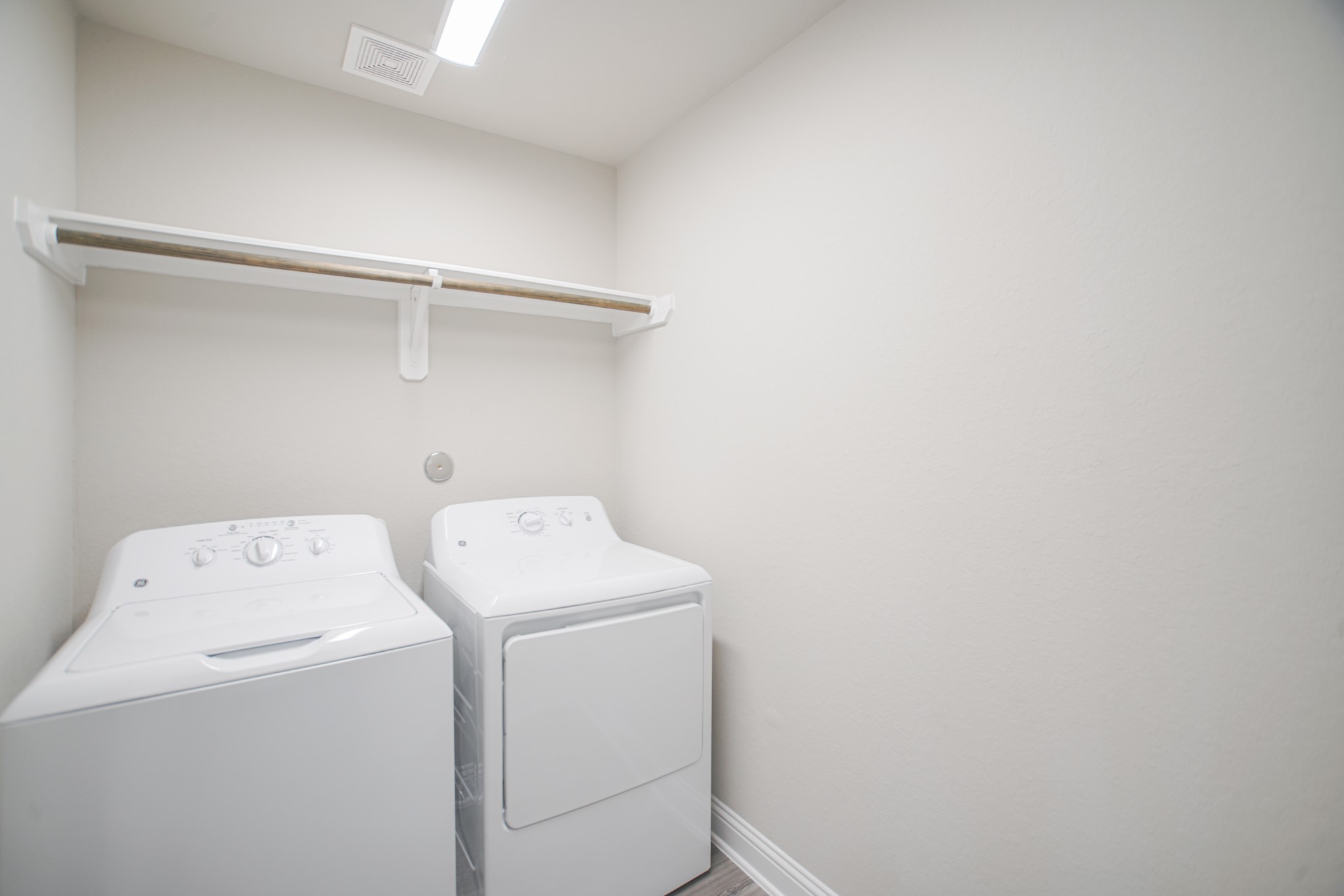 17112 Coneflower Place Property Photo 23