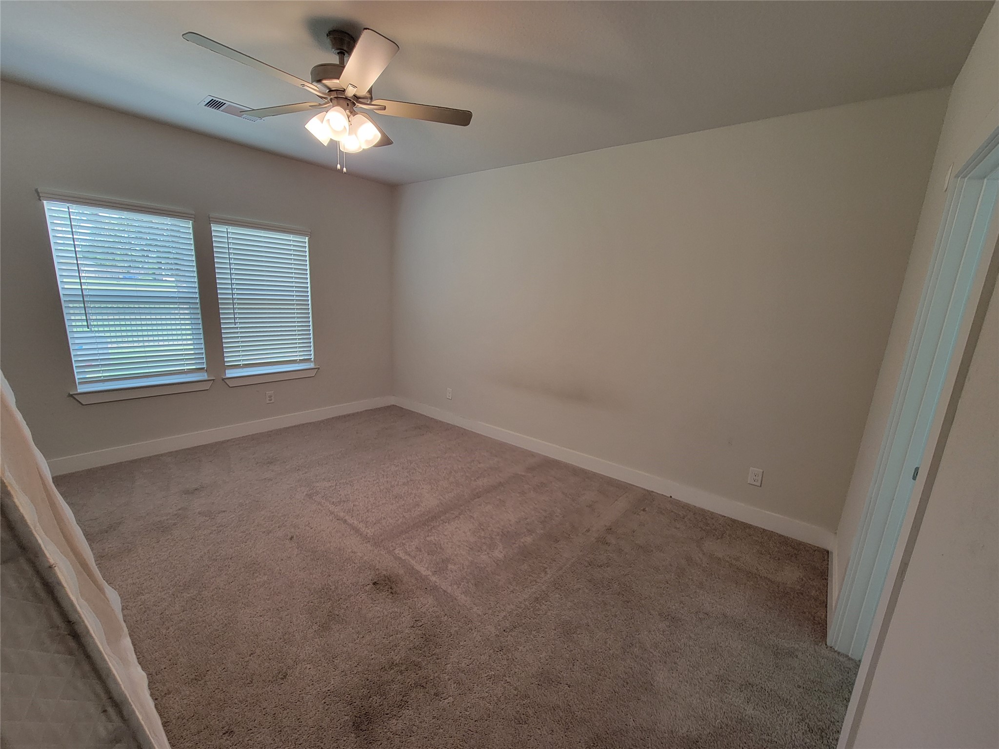 2347 Ridgewood Drive Property Photo 6