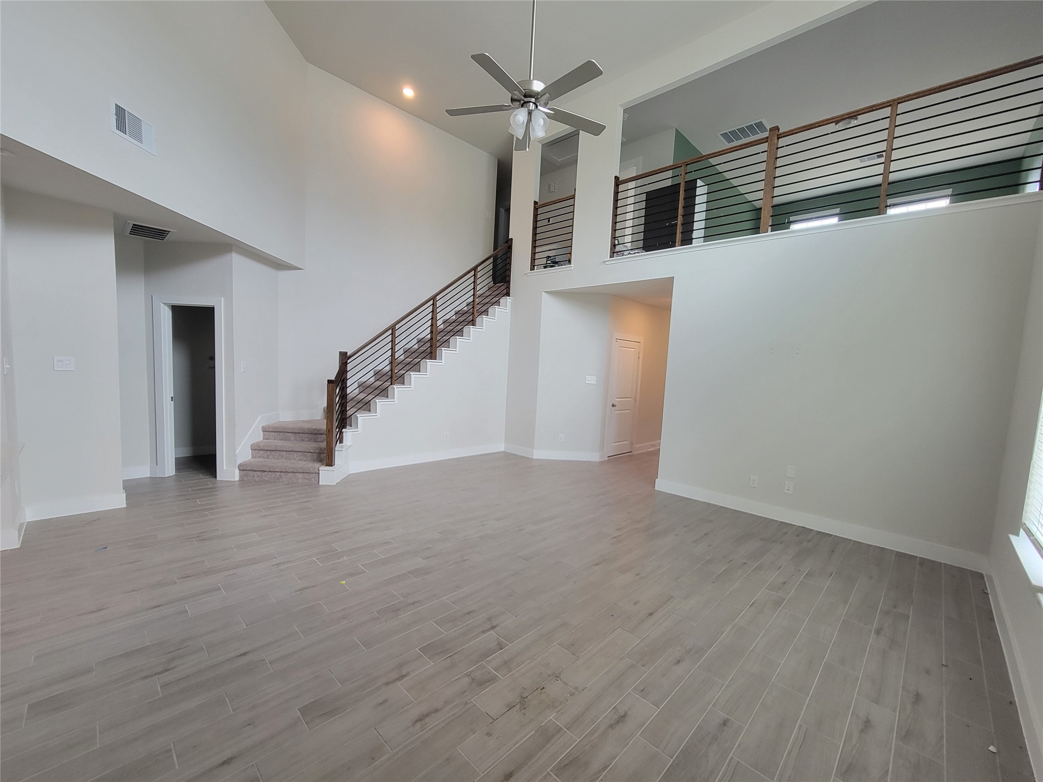 2347 Ridgewood Drive Property Photo 9