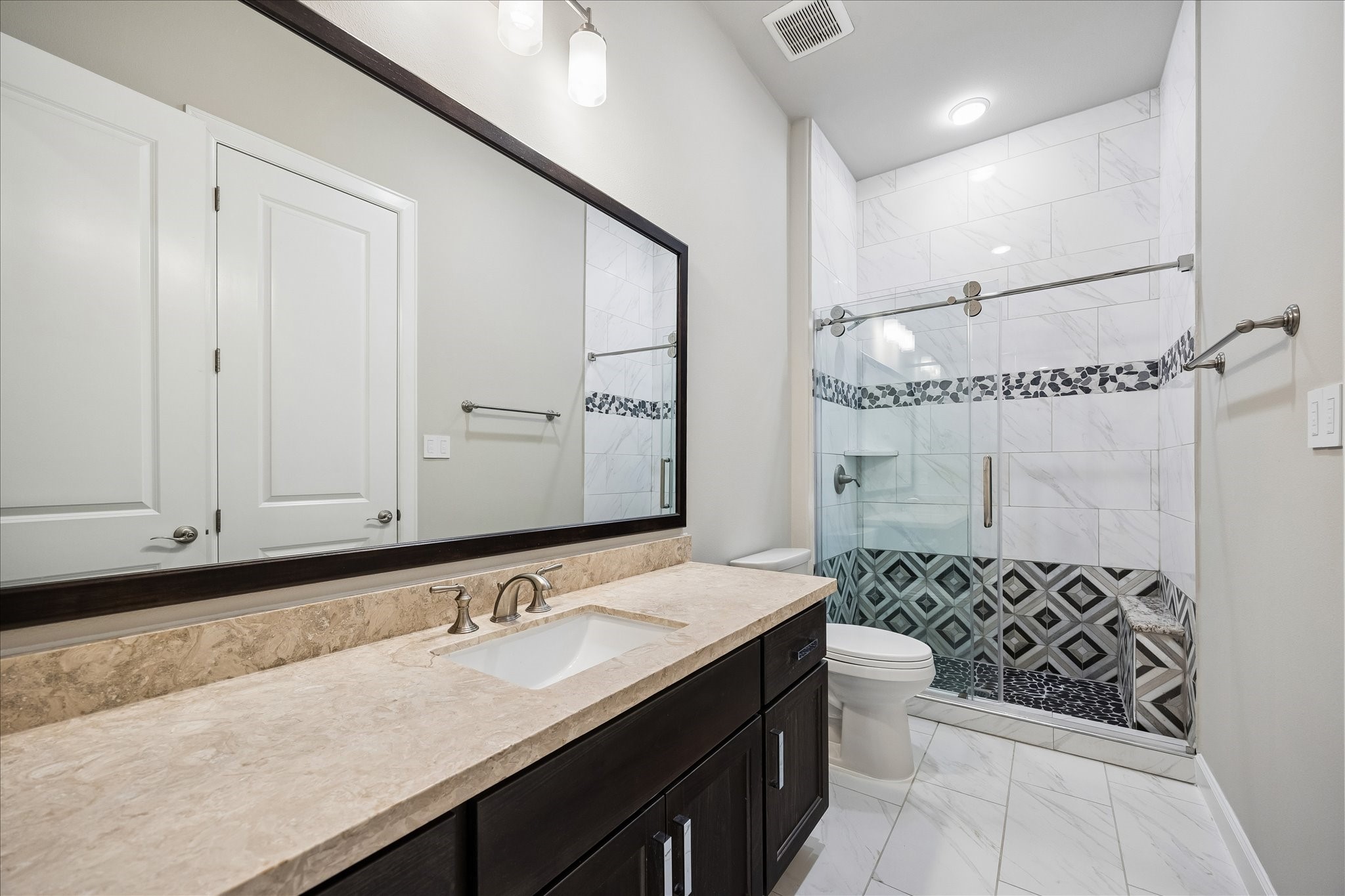 3606 Somerset York Lane Property Photo 23