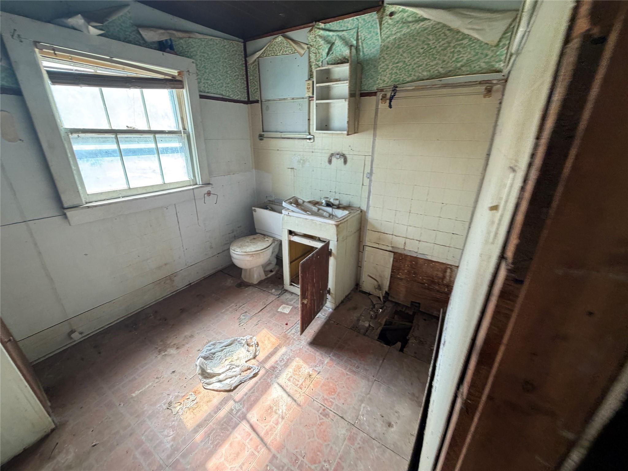 1000 S Frio Street, Coleman Tx 76834 Property Photo 7