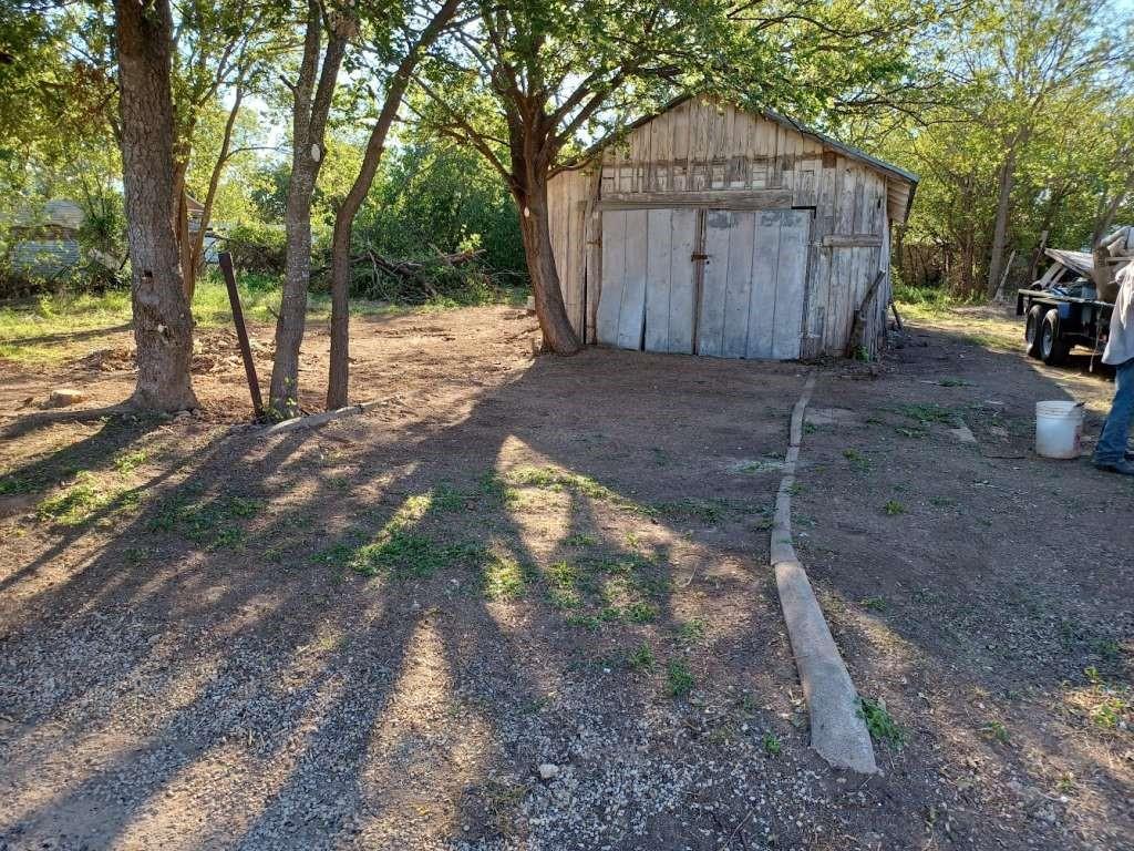 1000 S Frio Street, Coleman Tx 76834 Property Photo 10
