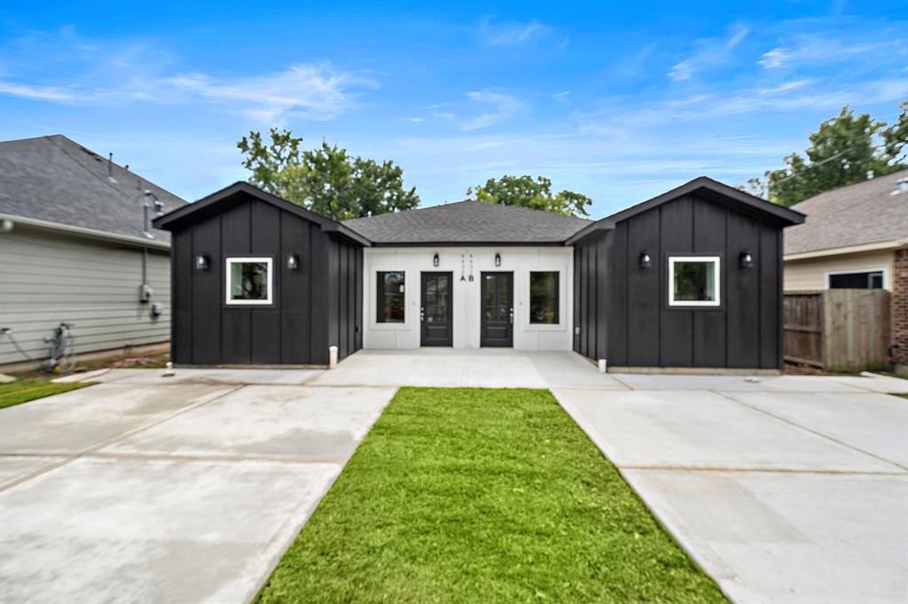 306 Calloway Street B Property Photo