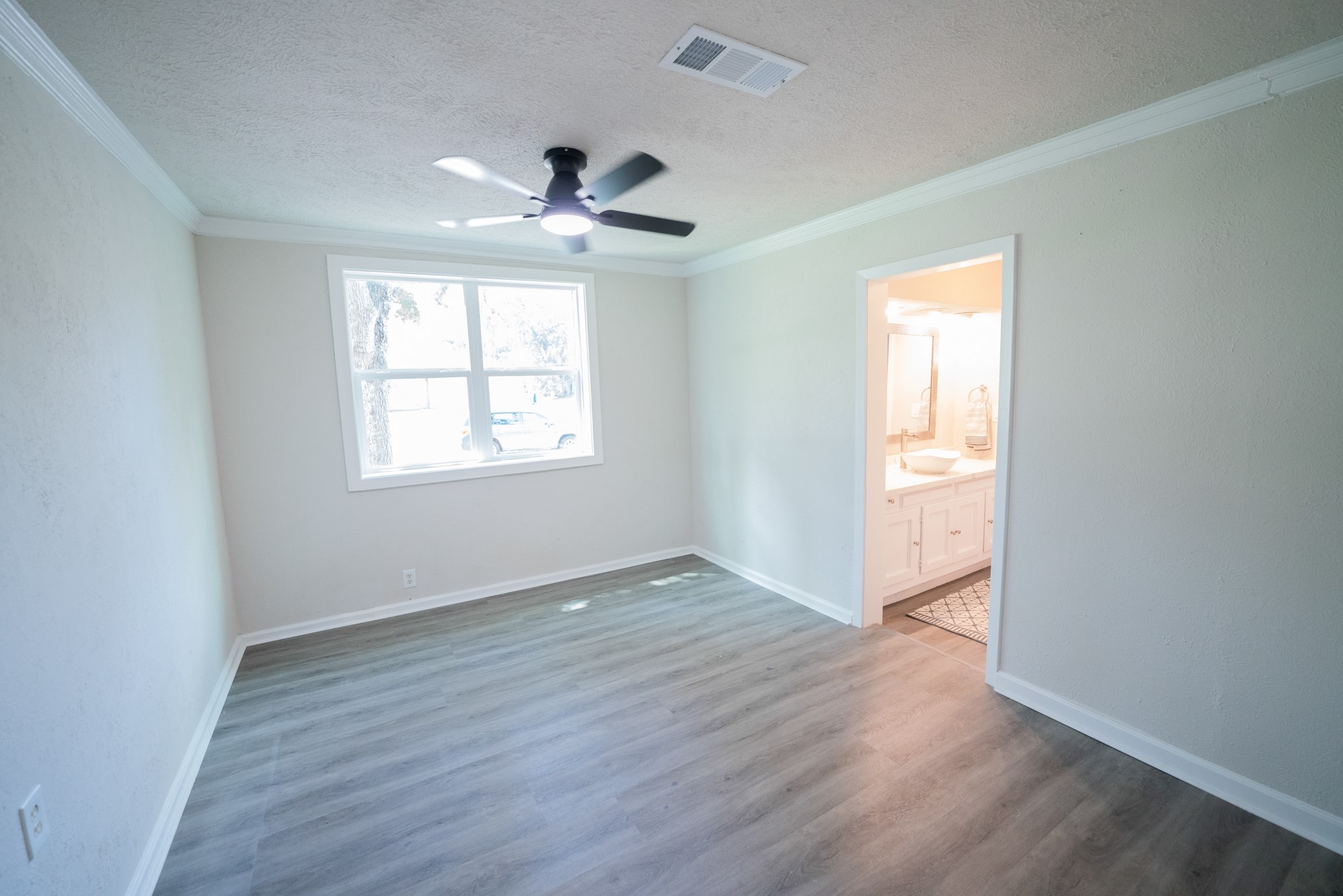 2145 16th Street Property Photo 13