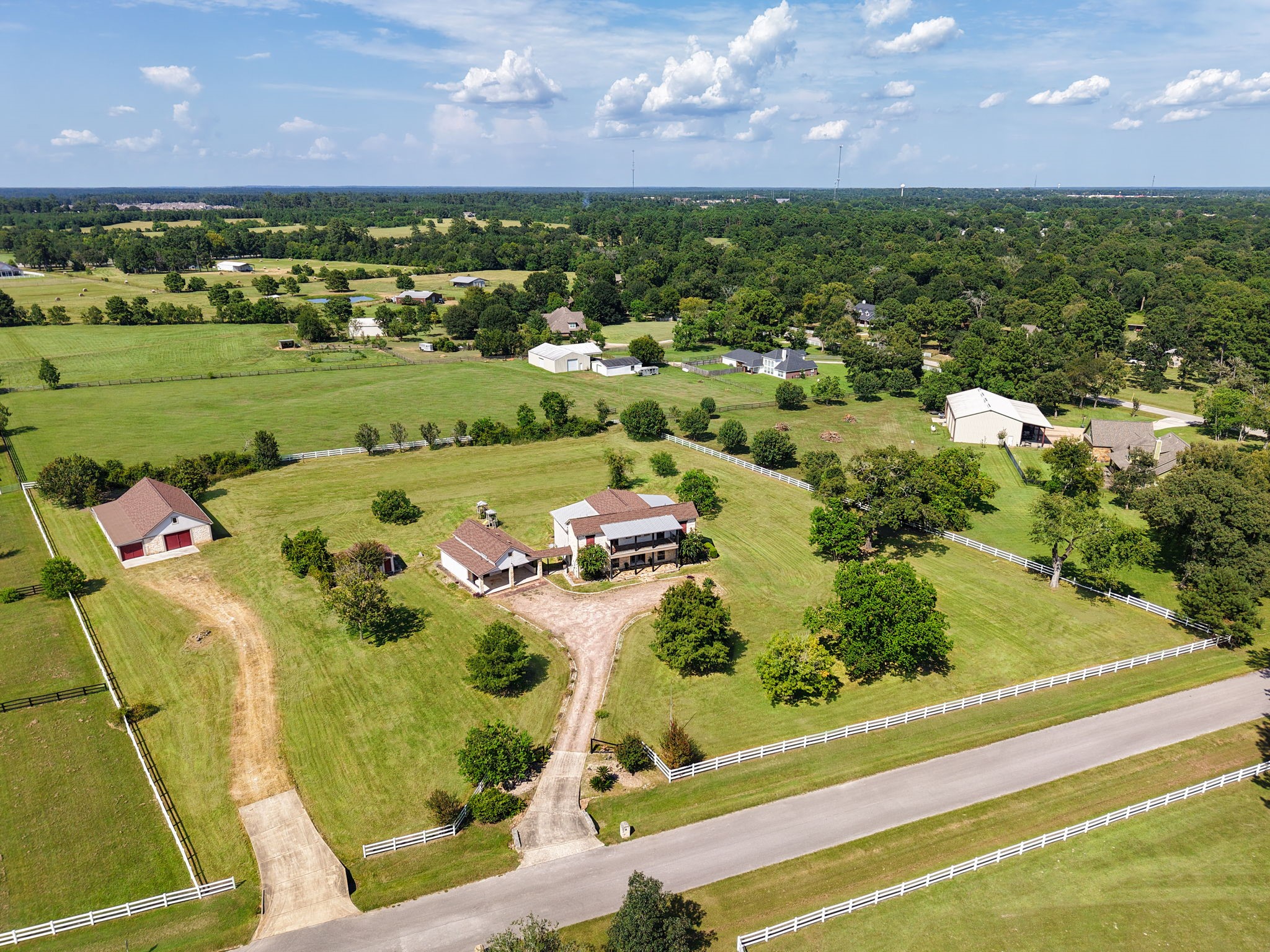 32118 River Park Drive Property Photo 1