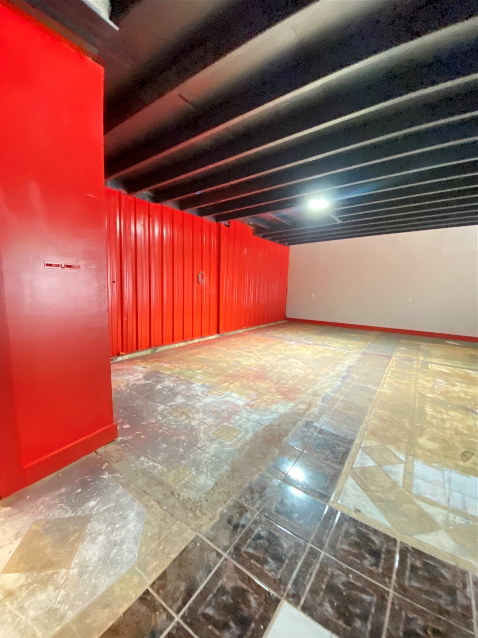 10326 Antoine Drive Property Photo 7