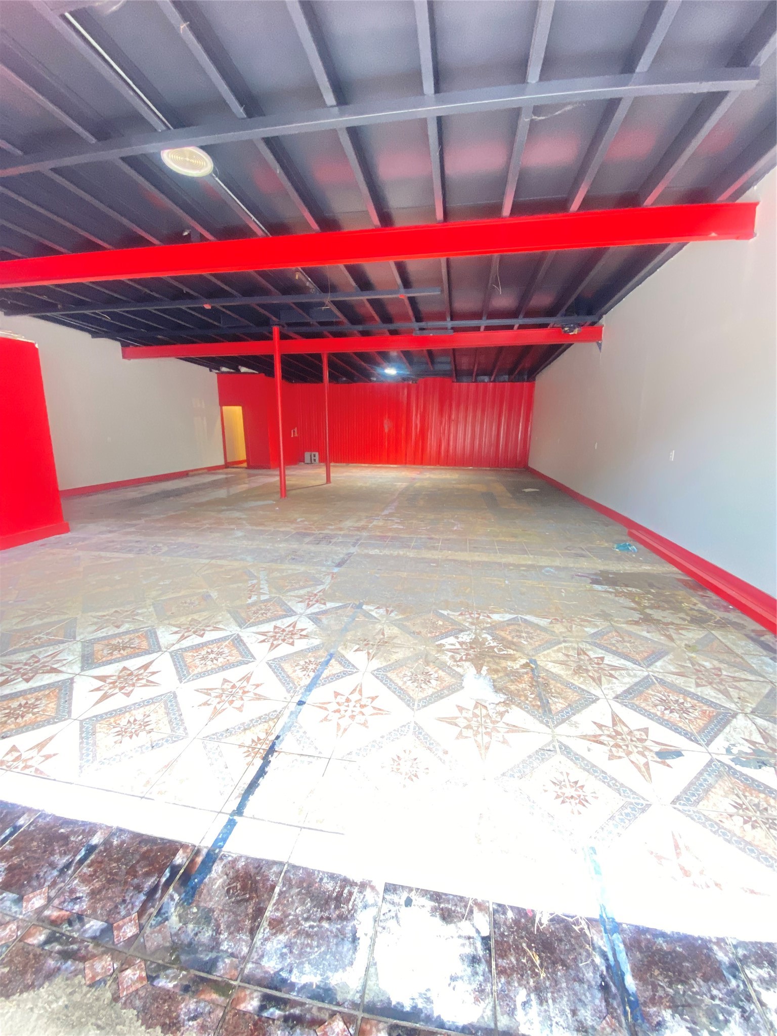 10326 Antoine Drive Property Photo 12