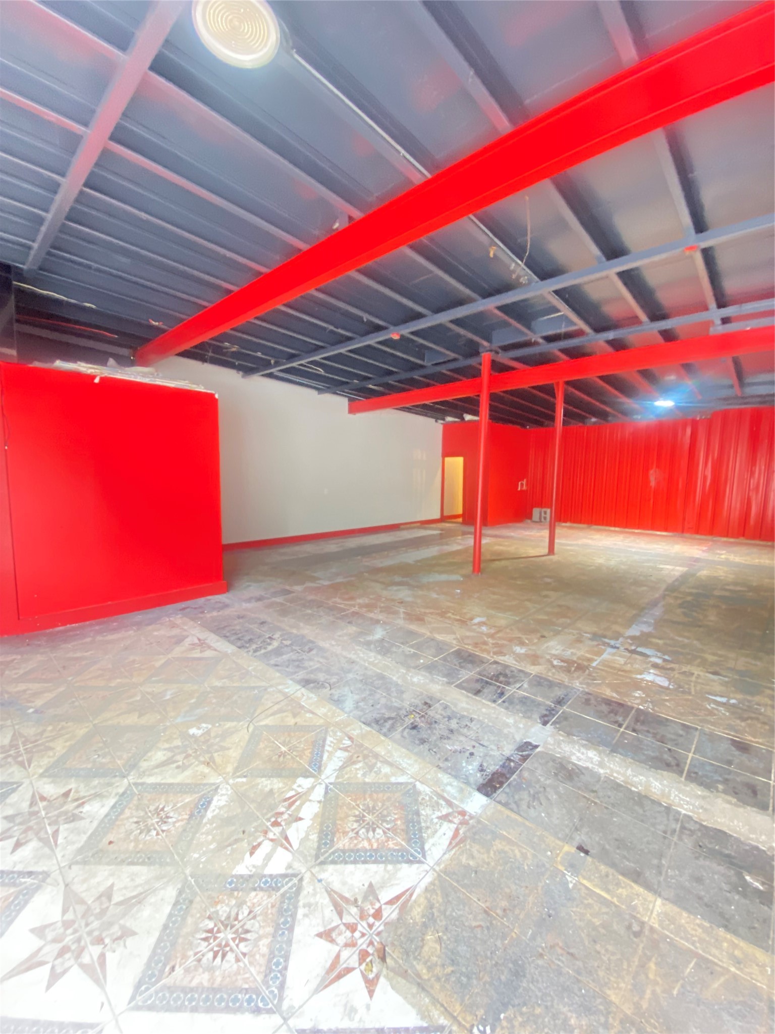 10326 Antoine Drive Property Photo 13