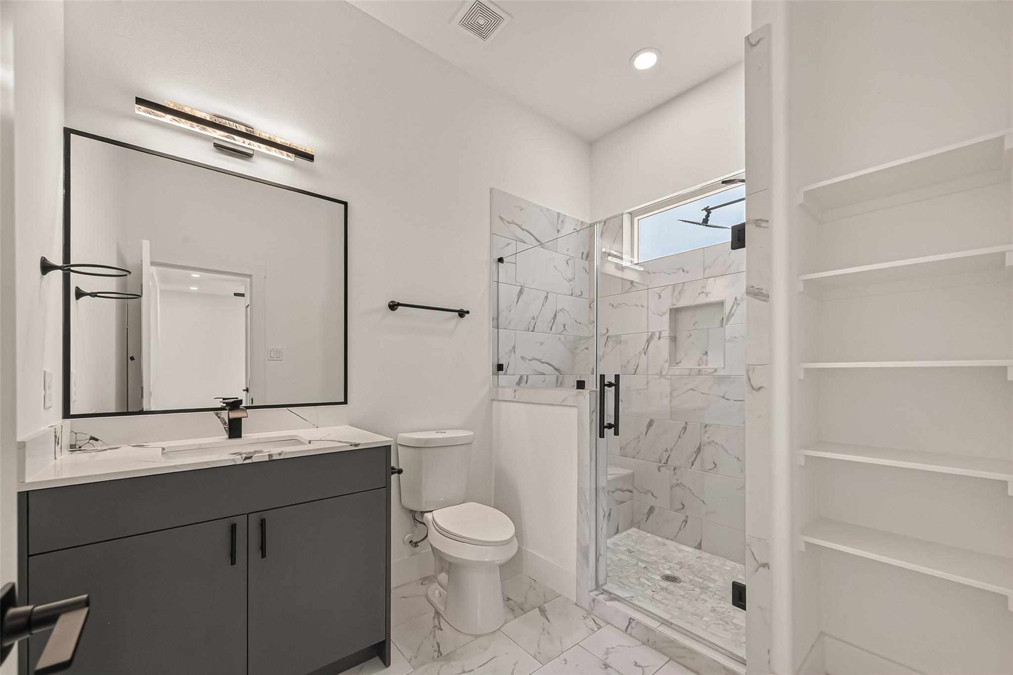 2711 Dennis Street, Houston Tx 77004 Property Photo 25
