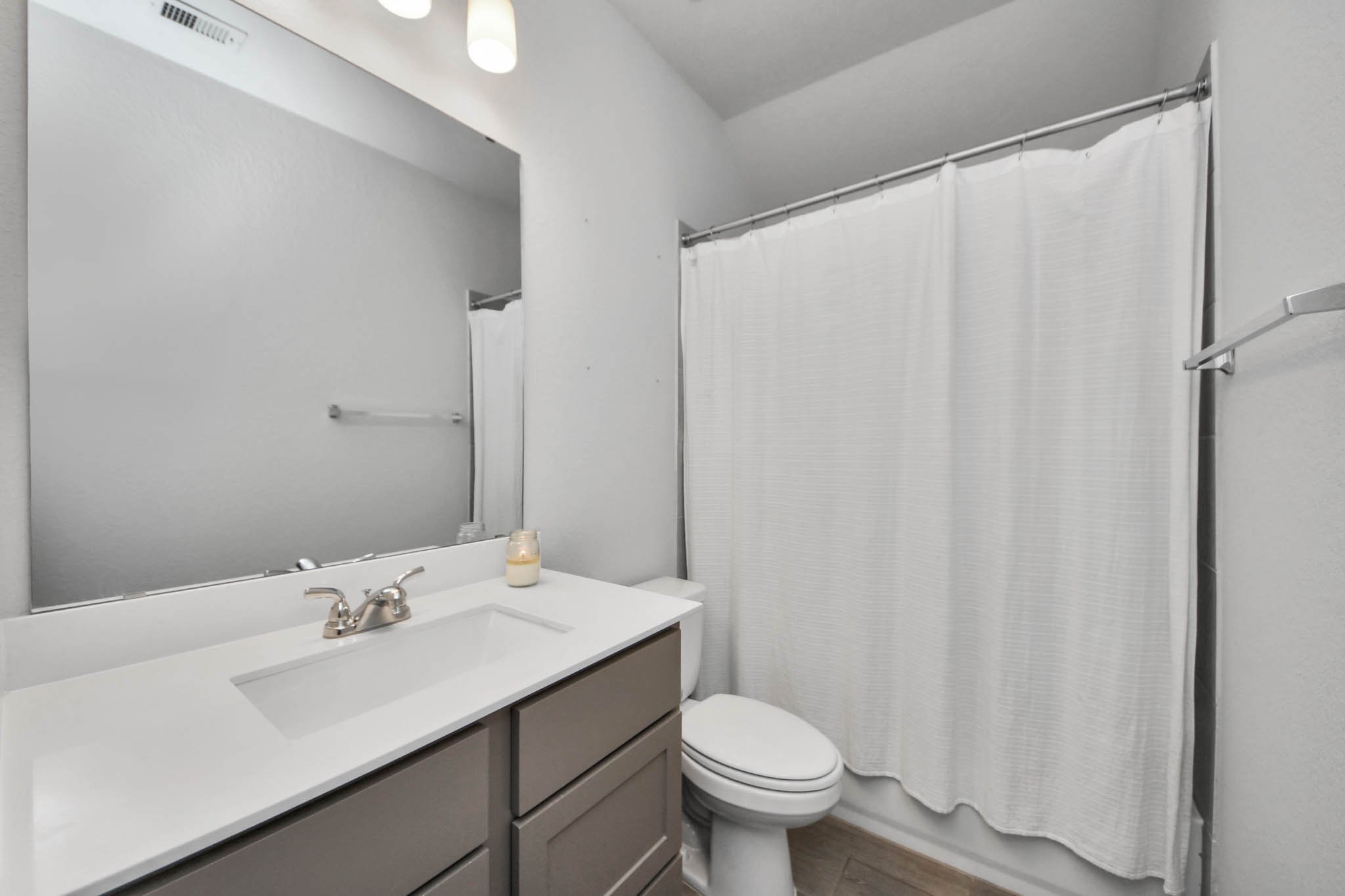 4219 Colony Lane Property Photo 13