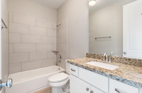 805 W 23rd Street B Property Photo 5