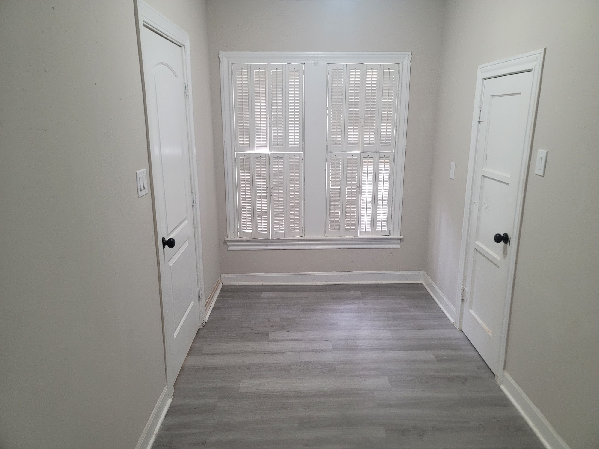 911 N Ashbel Street Property Photo 12