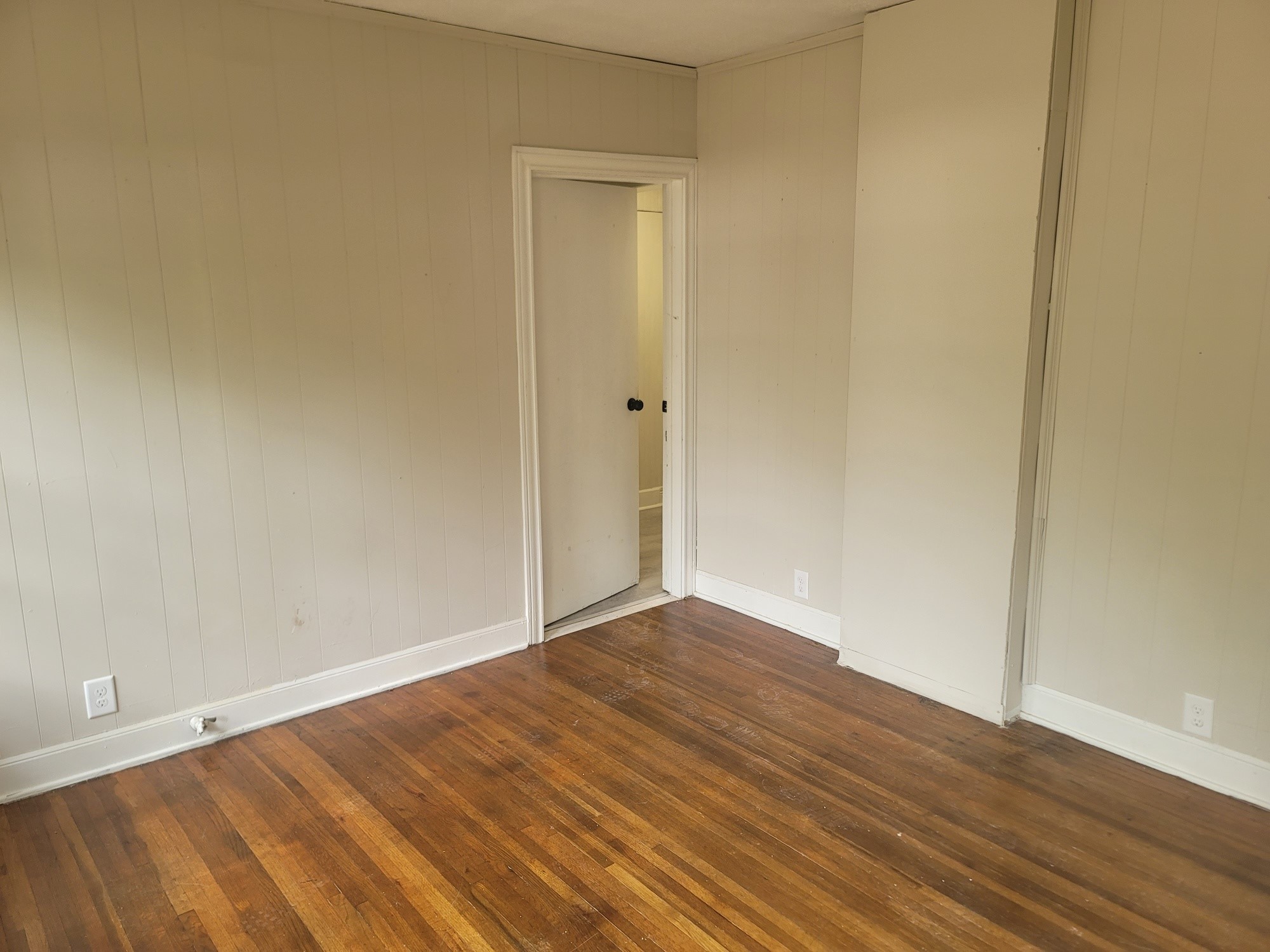 911 N Ashbel Street Property Photo 14