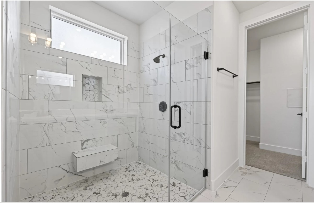 702 Sonfield Drive Property Photo 18