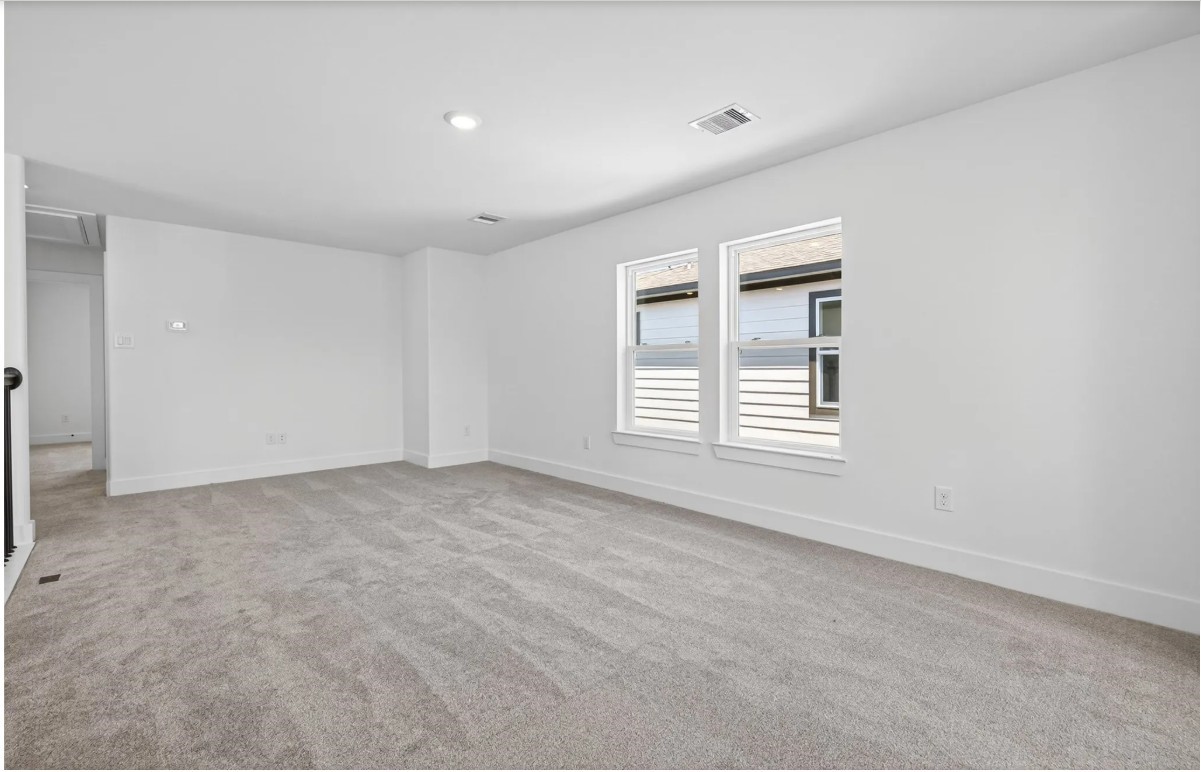 702 Sonfield Drive Property Photo 23