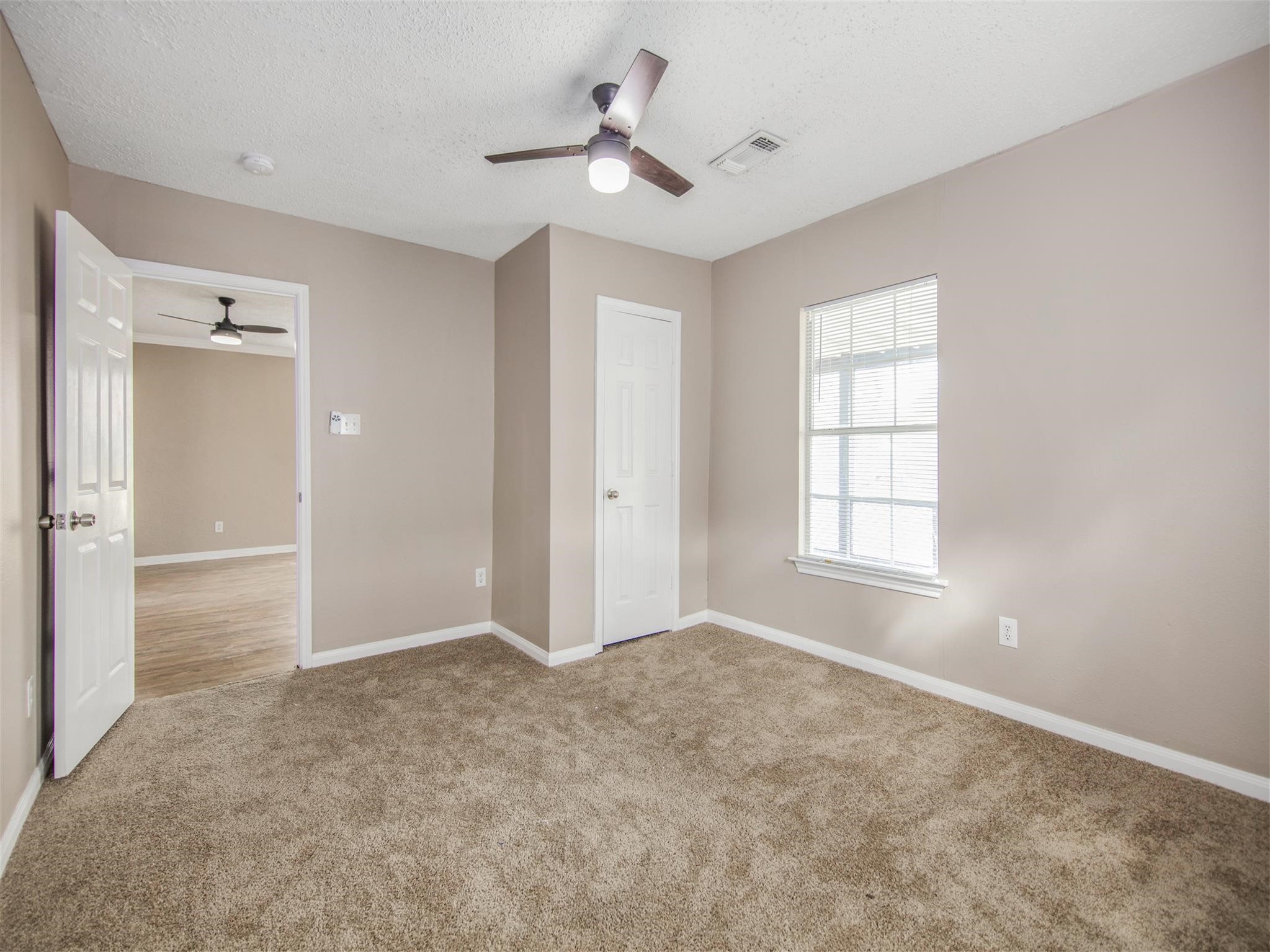 5108 Clay Street Property Photo 17
