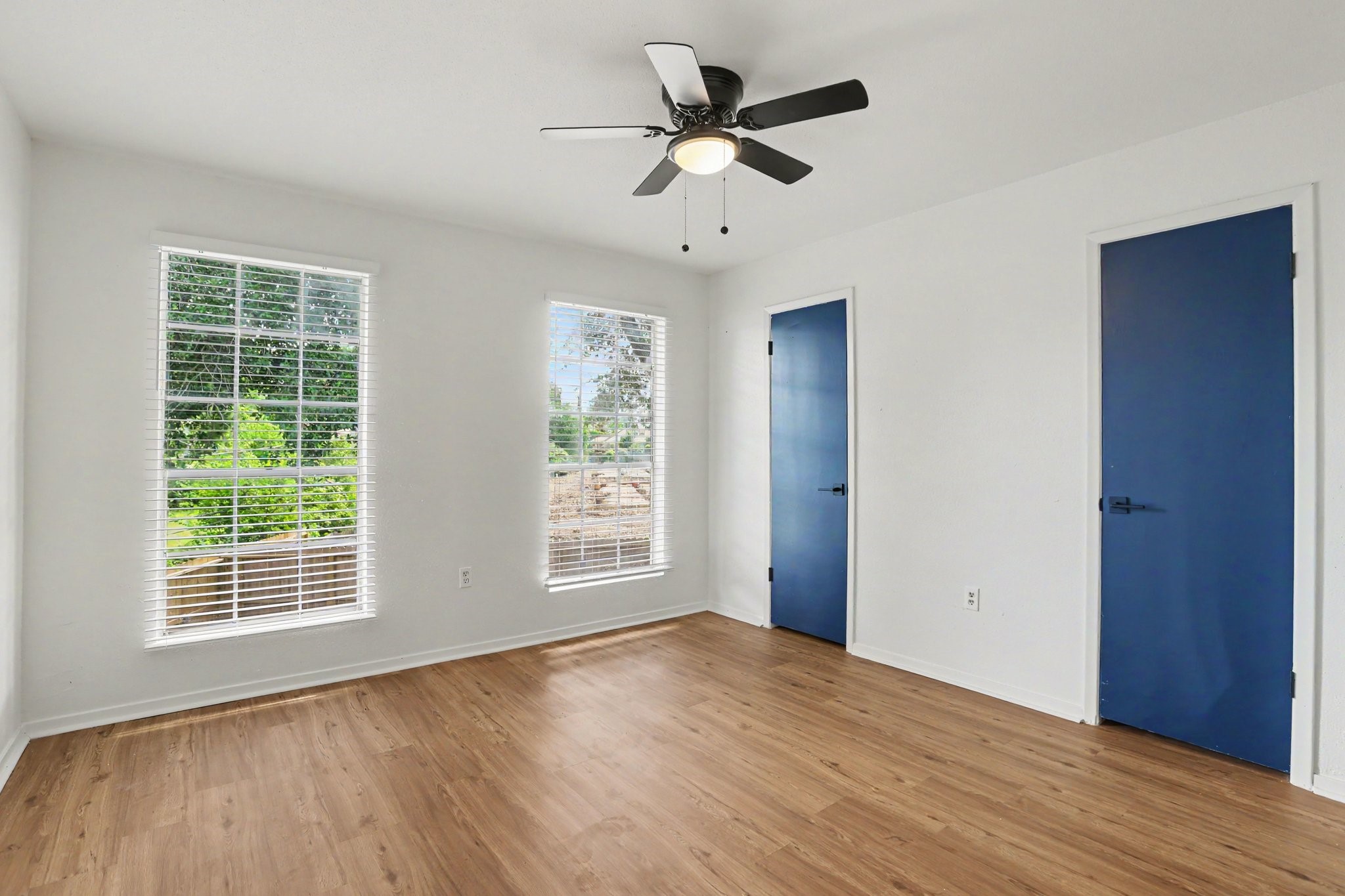 2119 Barr Street D Property Photo 10