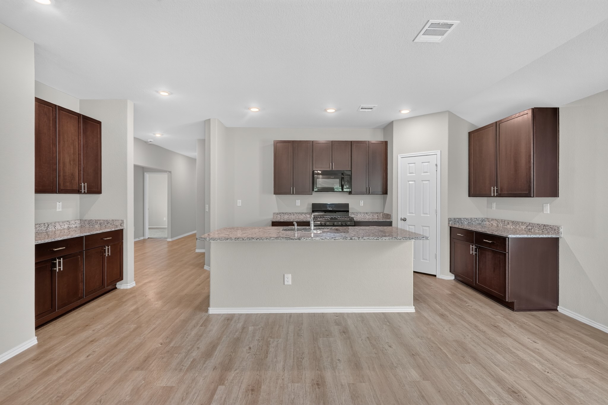 168 Ashe Juniper Way Property Photo 10