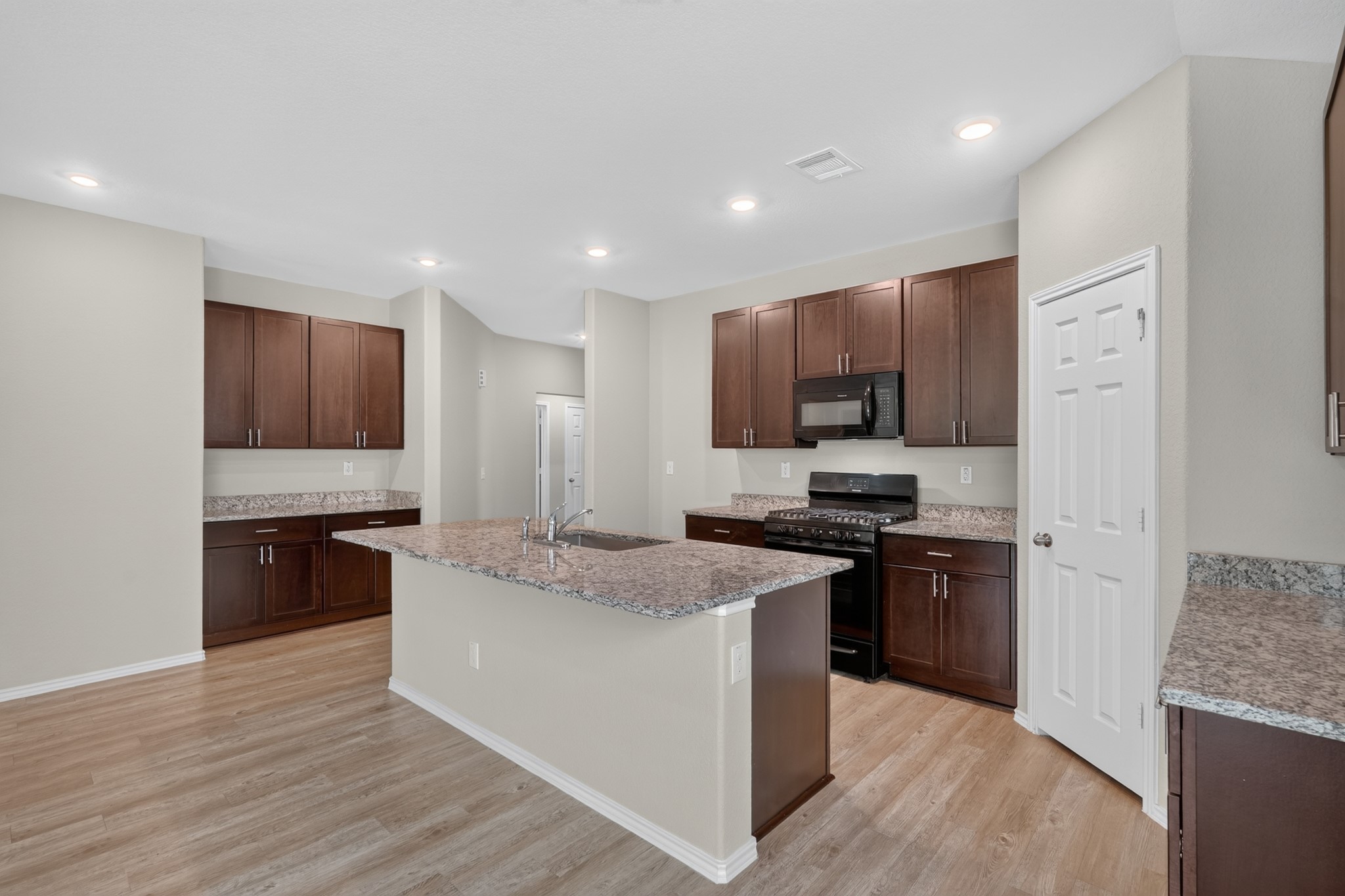 168 Ashe Juniper Way Property Photo 11