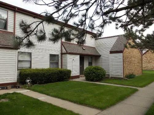 45 Vine St Property Photo 4