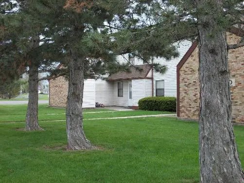 45 Vine St Property Photo 6