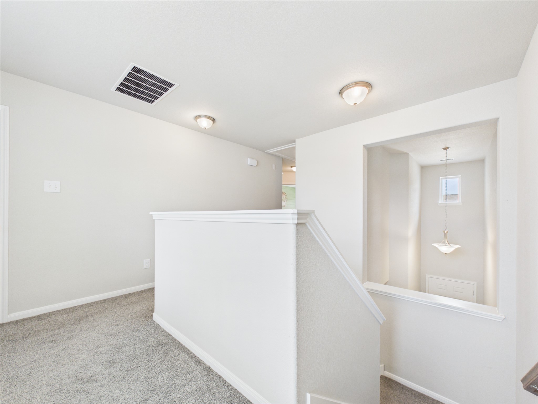 5530 Clarendon Hills Court Property Photo 25