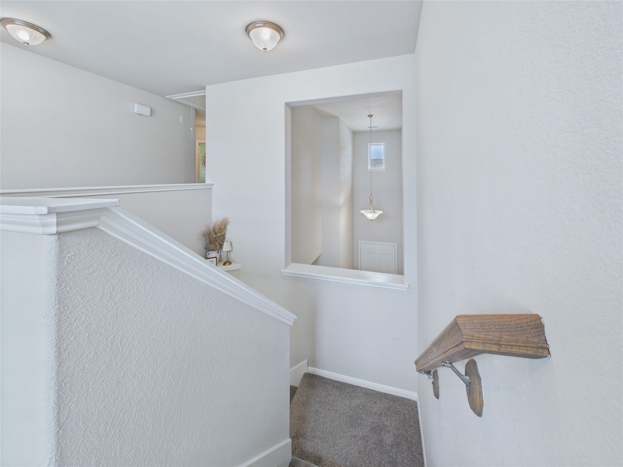 5530 Clarendon Hills Court Property Photo 27