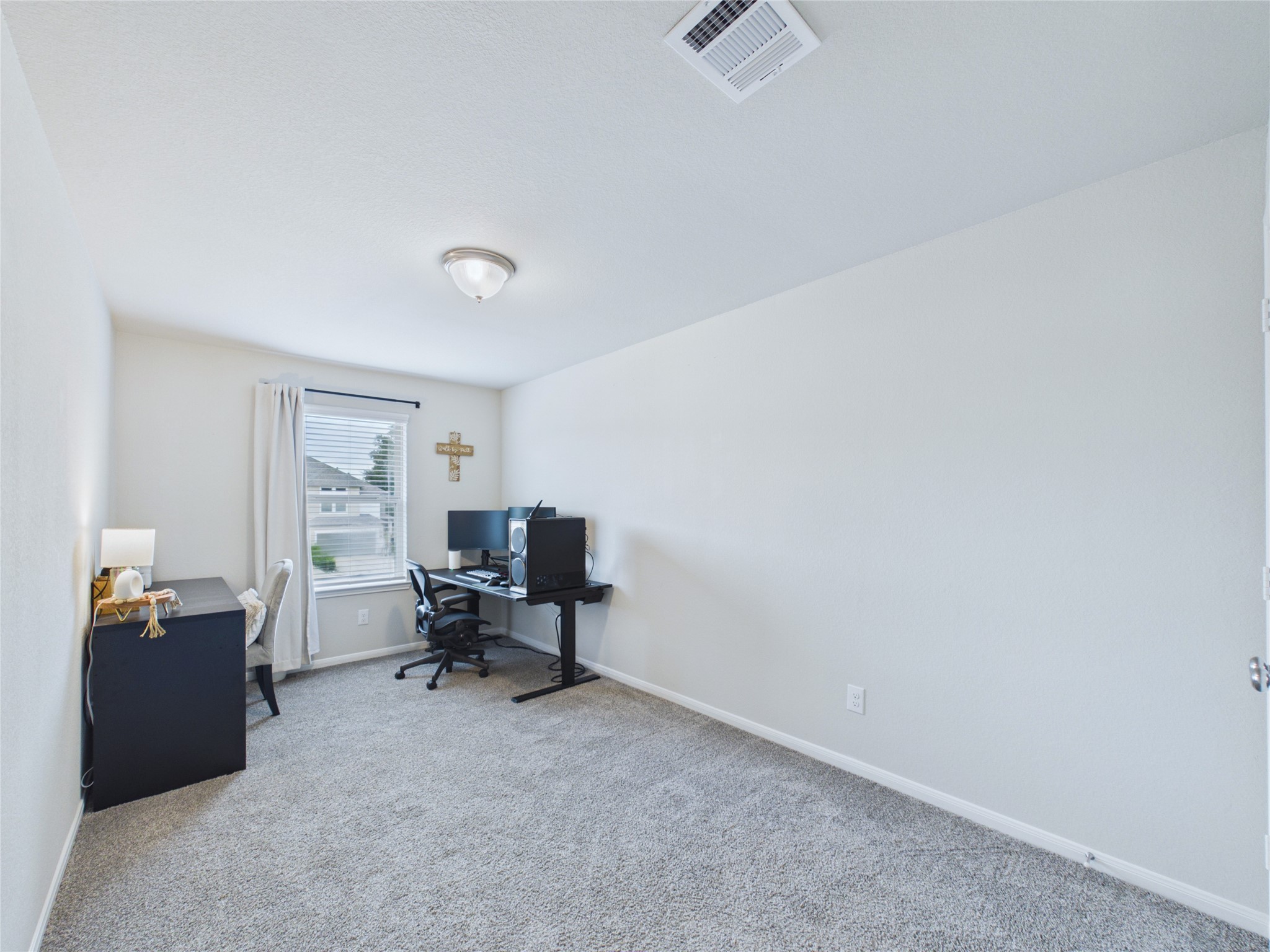 5530 Clarendon Hills Court Property Photo 32